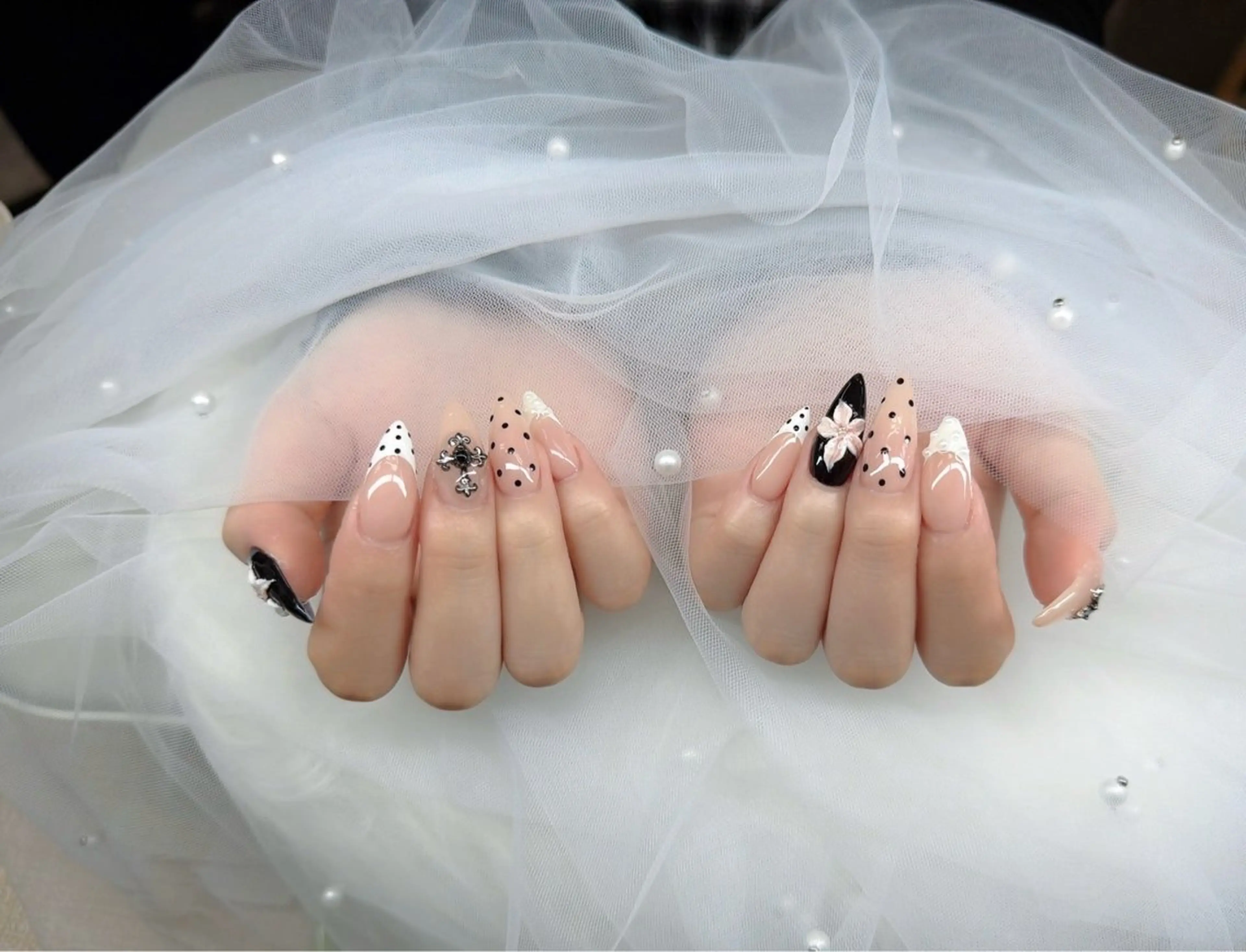 ネイル MIYU．nail Mariaのネイルデザイン