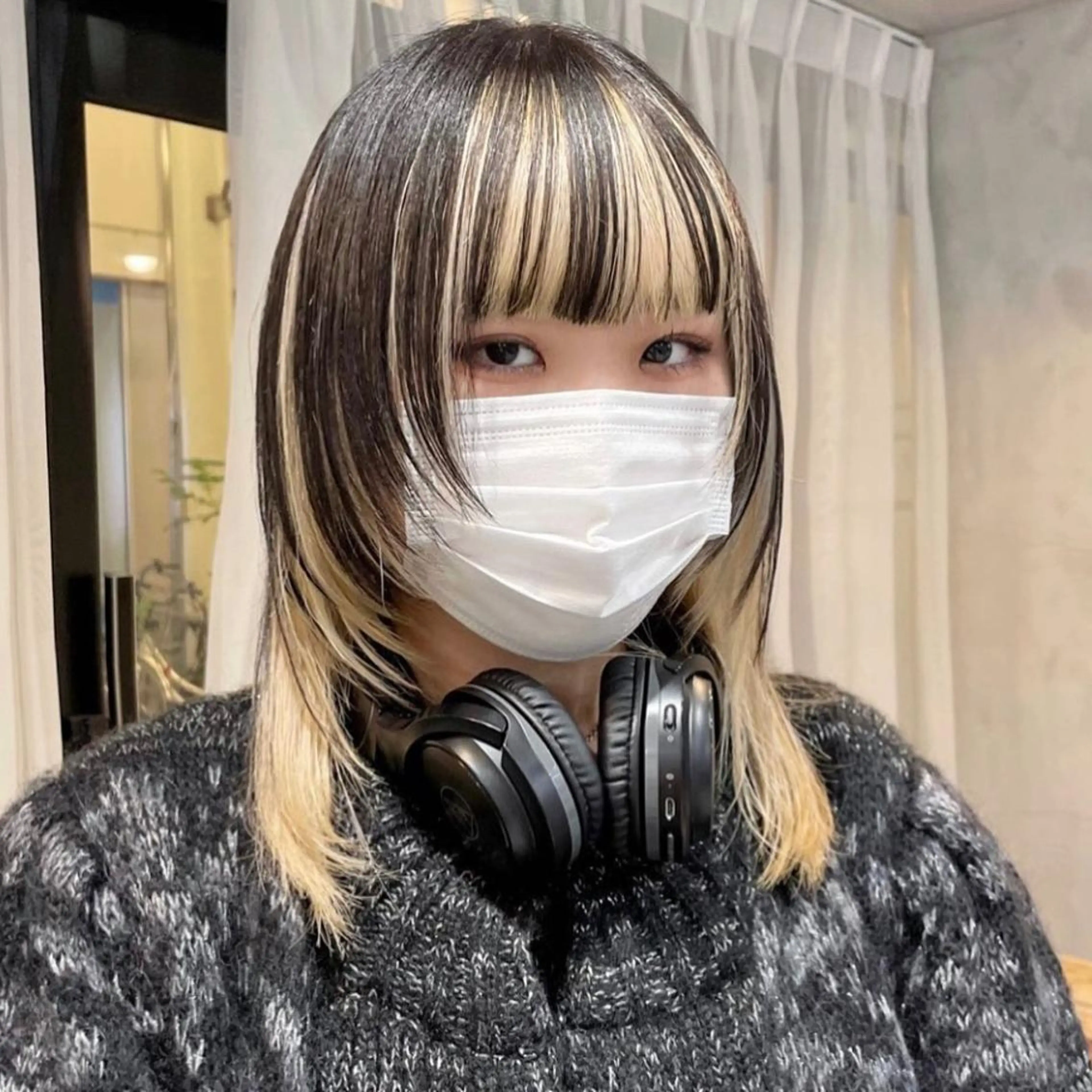 ミディアム カラー 原田 朱里のヘアスタイル