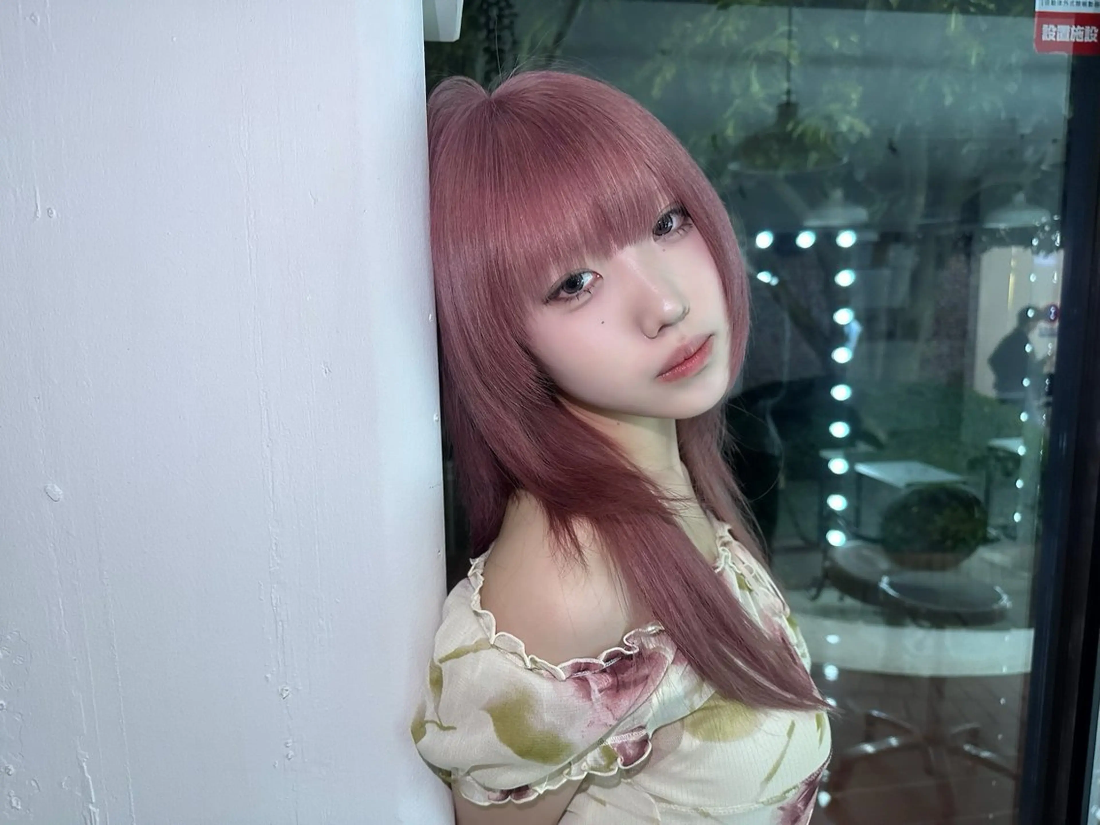 カラー ヘアカラー トリートメント RiA/レイヤーカッ ト/ハッシュカットのヘアスタイル