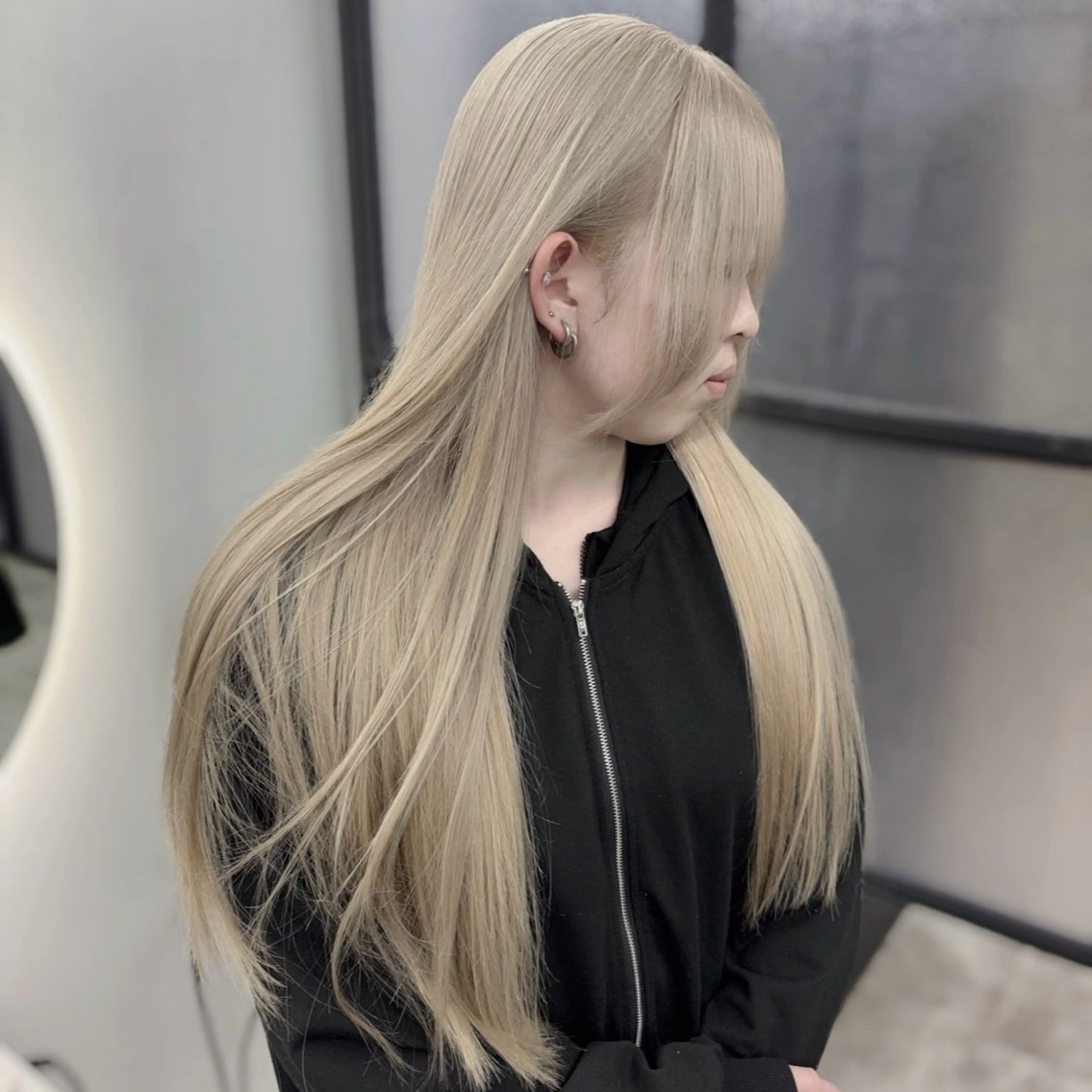 ロング カラー ヘアカラー Ren. 🦋デザインカラーのヘアスタイル