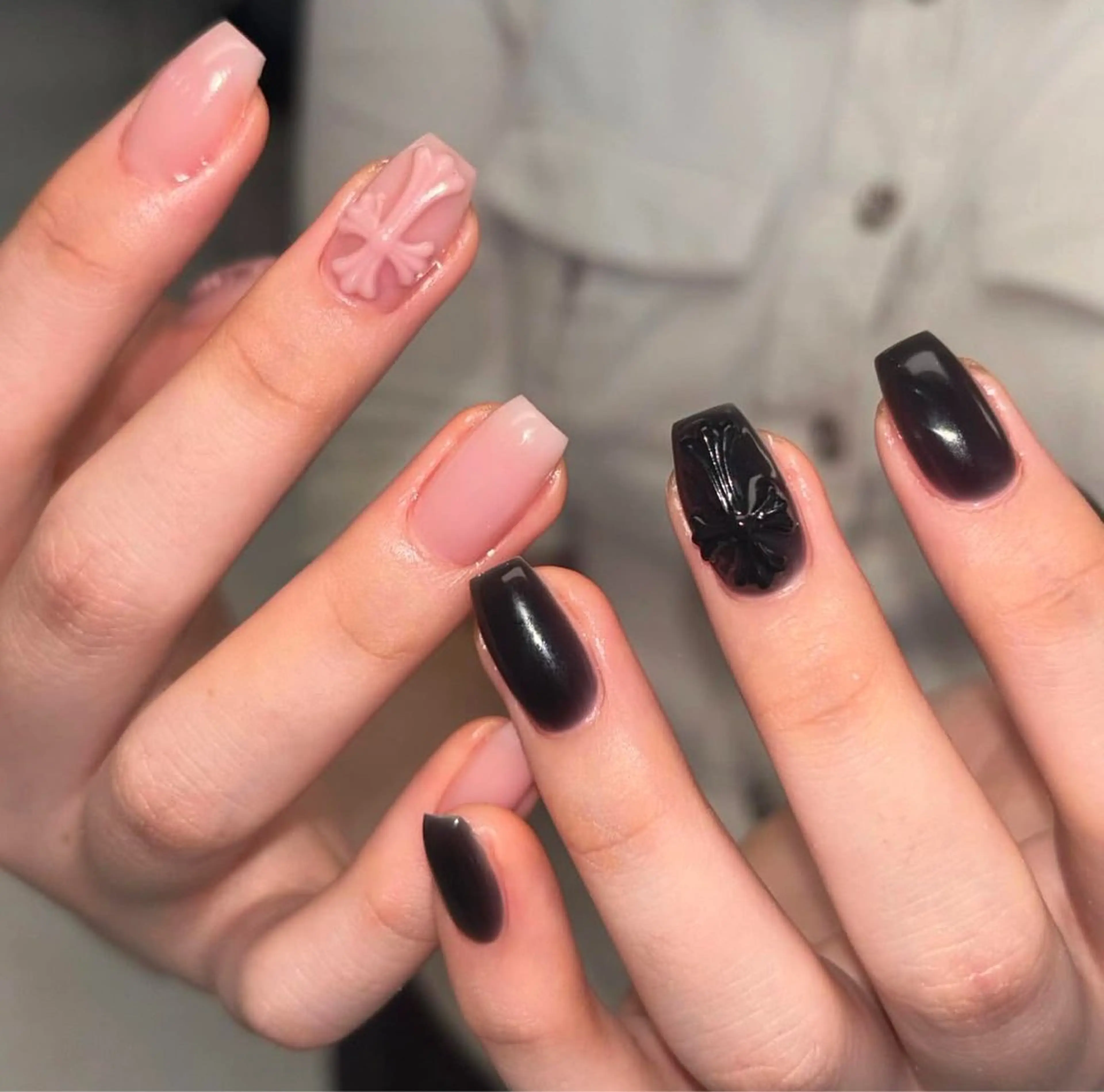 ネイル フレンチネイル ジェルネイル マグネットネイル 持ち込み ニュアンスネイル ハンドネイル Na minのネイルデザイン