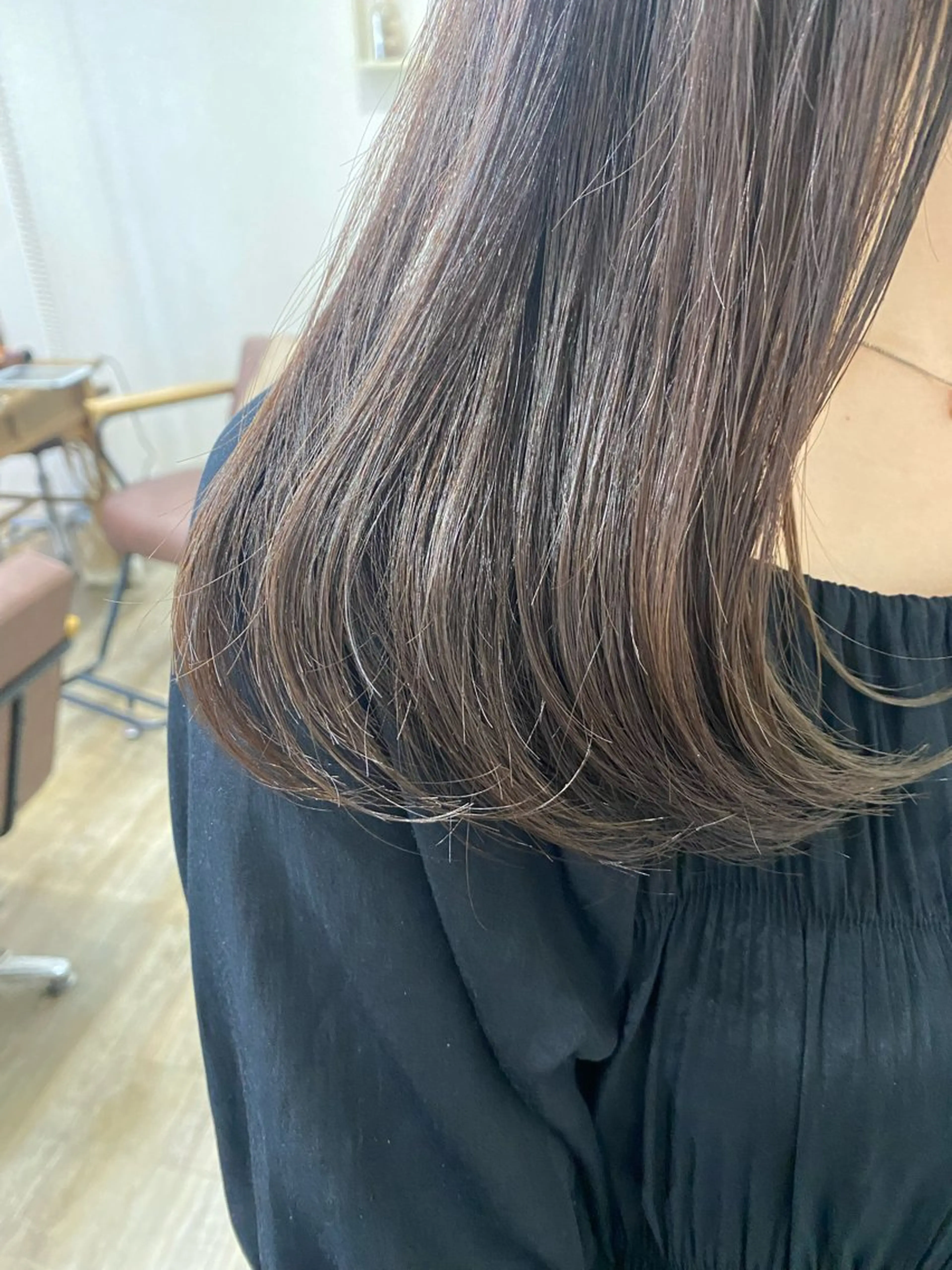 ロング カラー ブリーチ ブラウンカラー ダブルカラー イルミナカラー オリーブカラー N°+aero 😊れいか😊のヘアスタイル