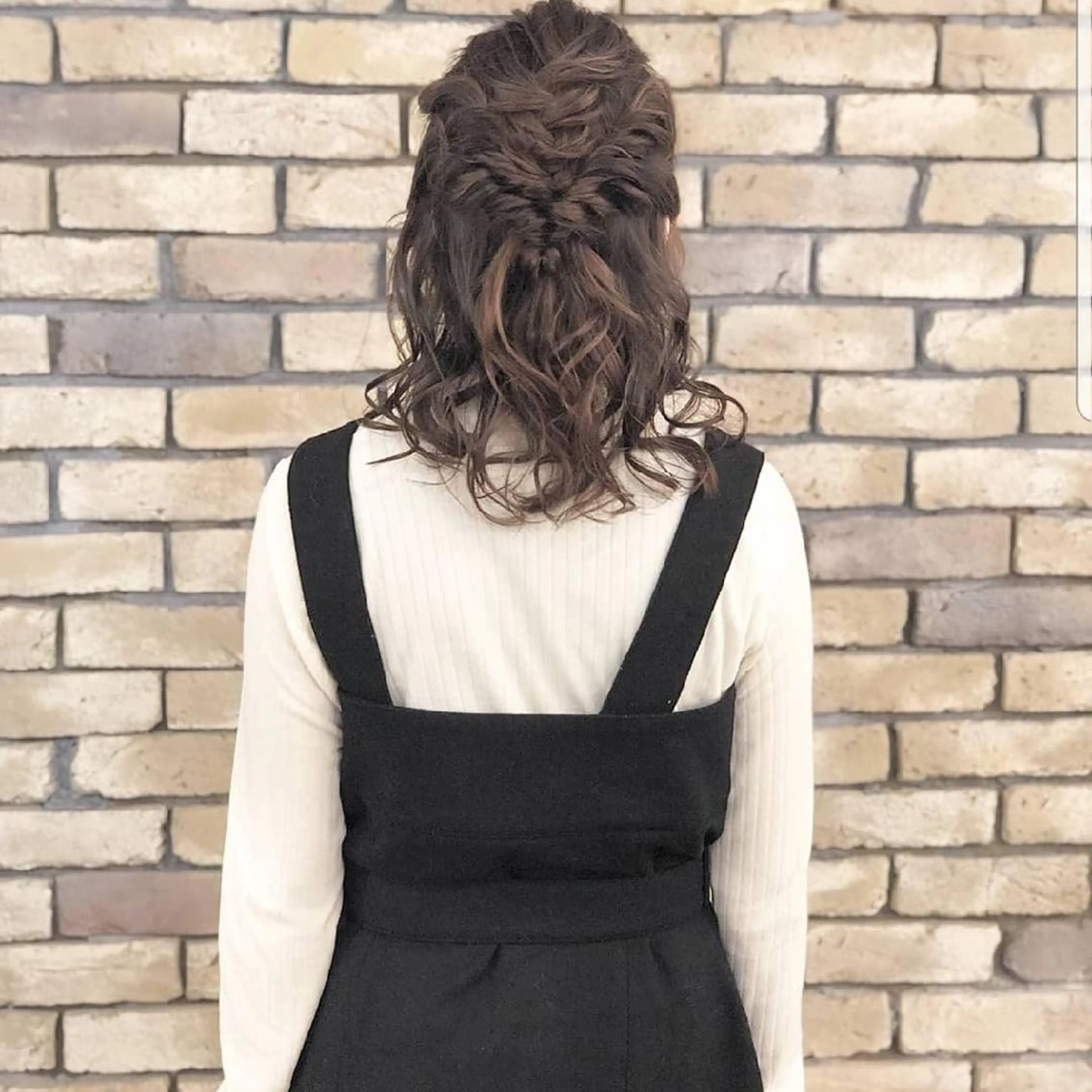 ヘアアレンジ ヘアセット 🇰🇷透明感×ハイ トーン🌟tomoのヘアスタイル