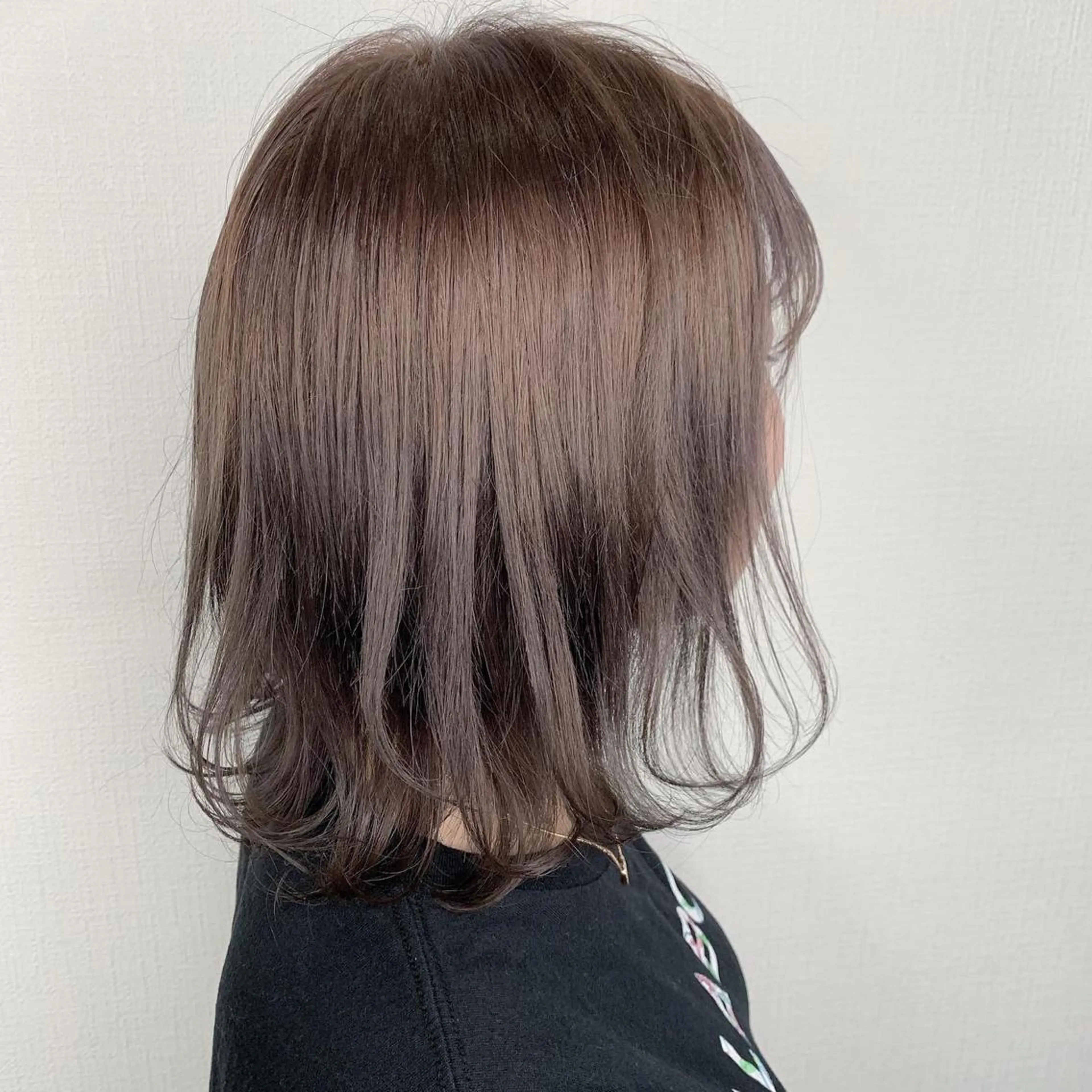 ミディアム ヘアカラー 佐藤 香太のヘアスタイル