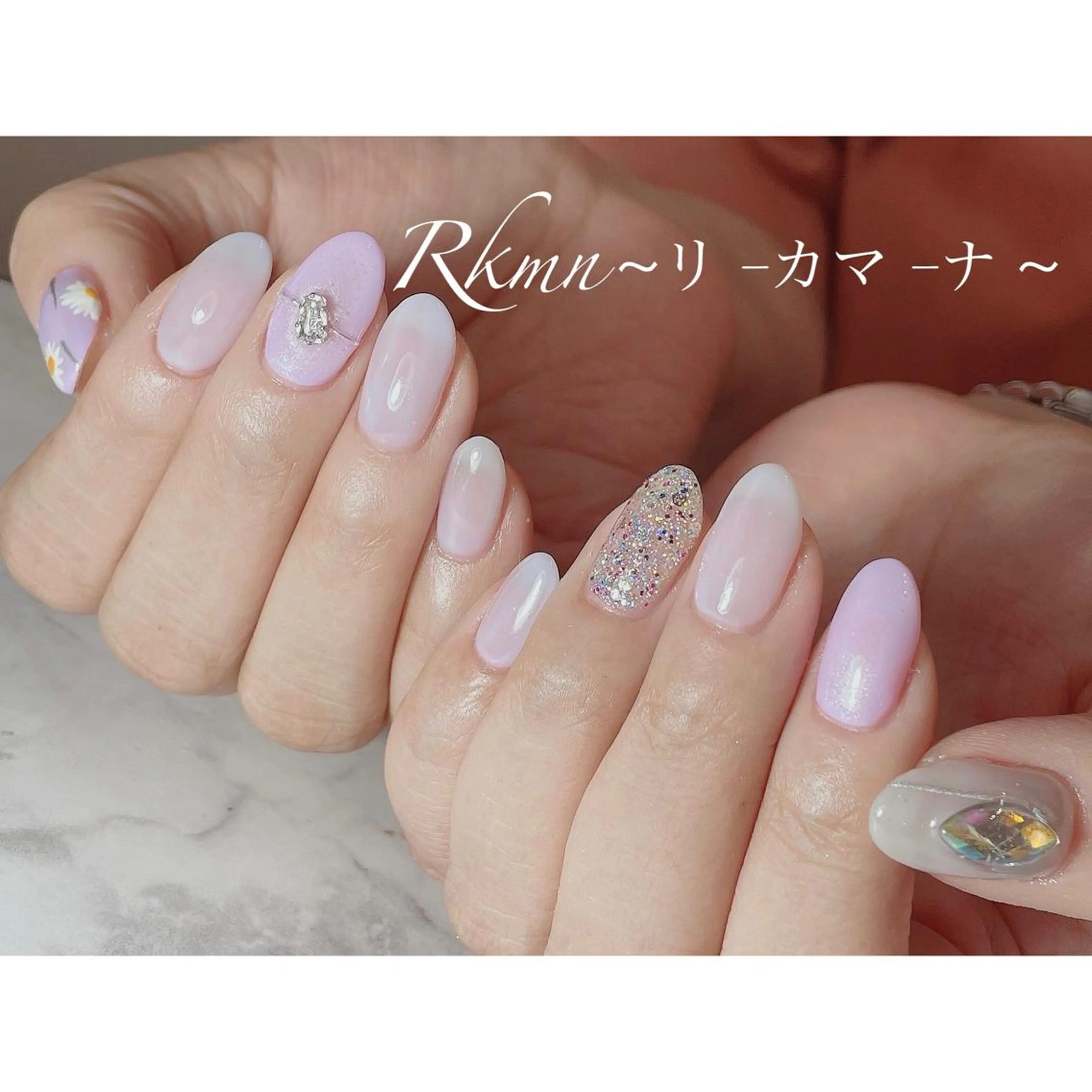 ネイル アートネイル フラワーネイル パープル 春ネイル ハンドネイル フットネイル ハンドケア Rkmn ~リ-カマ-ナ~のネイルデザイン