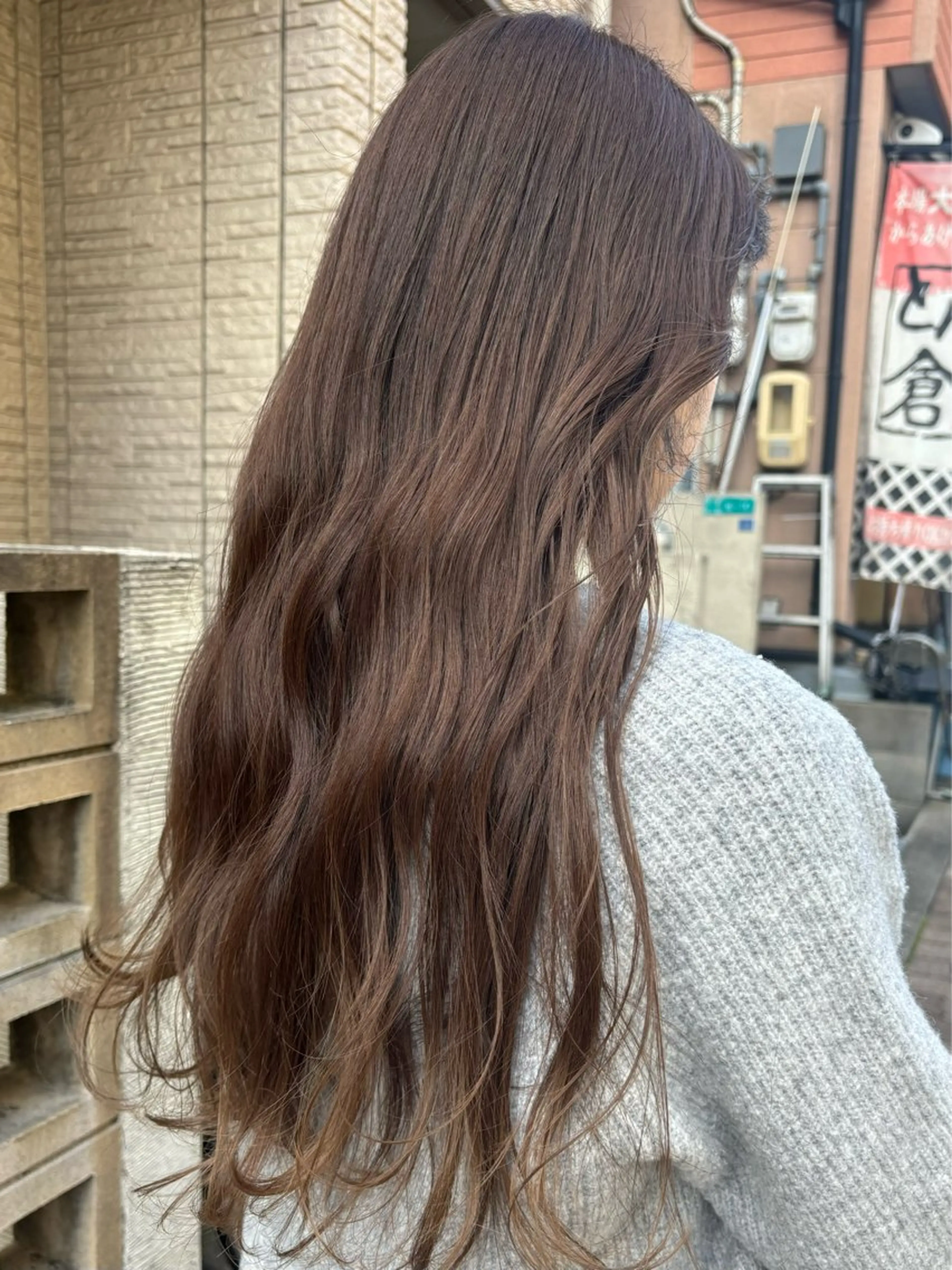 ロング カラー 【aini天王寺】 𝐚𝐢𝐫𝐢✂︎のヘアスタイル