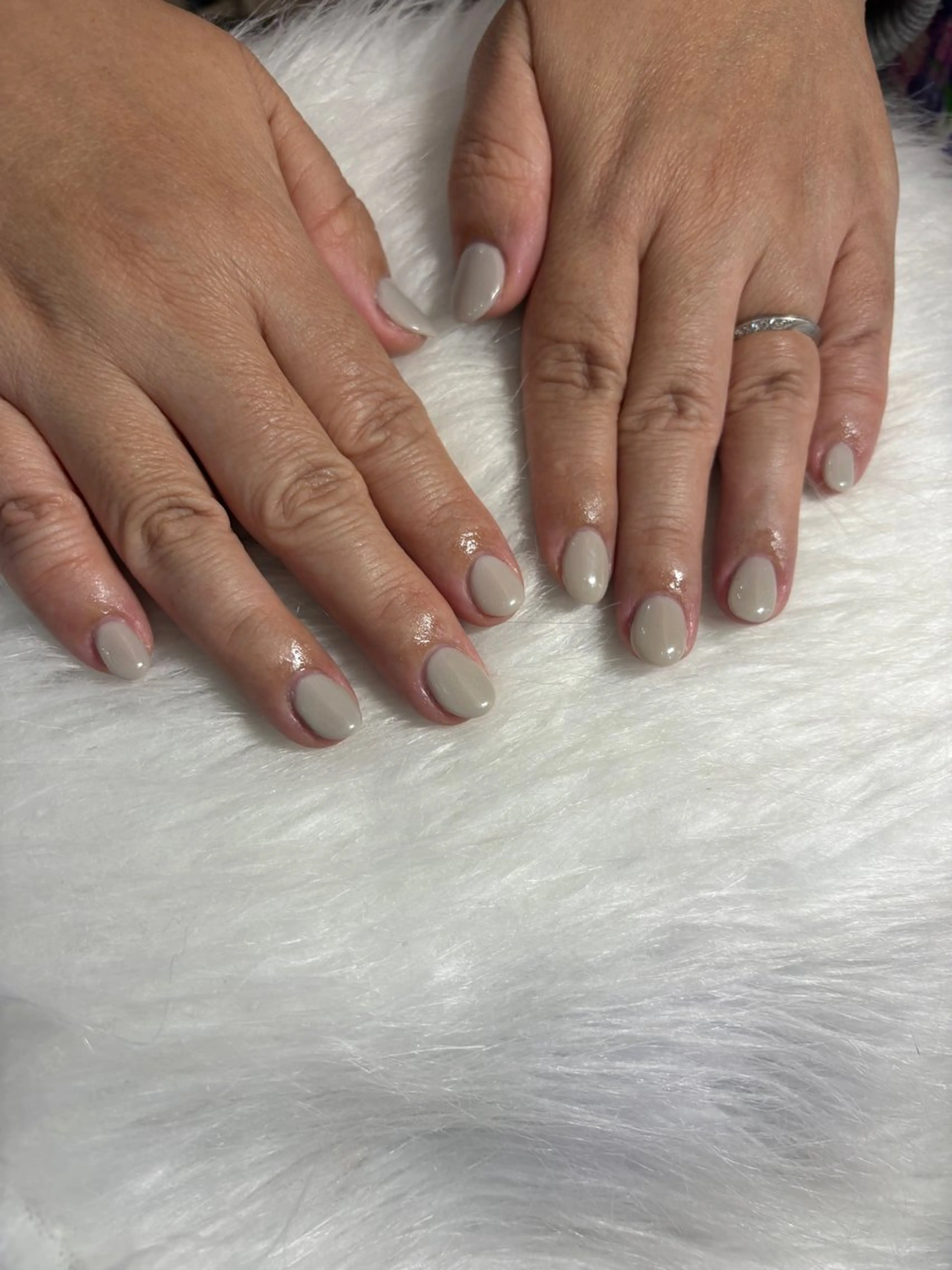 ネイル フットネイル ワンカラーネイル LAVISH manaのネイルデザイン