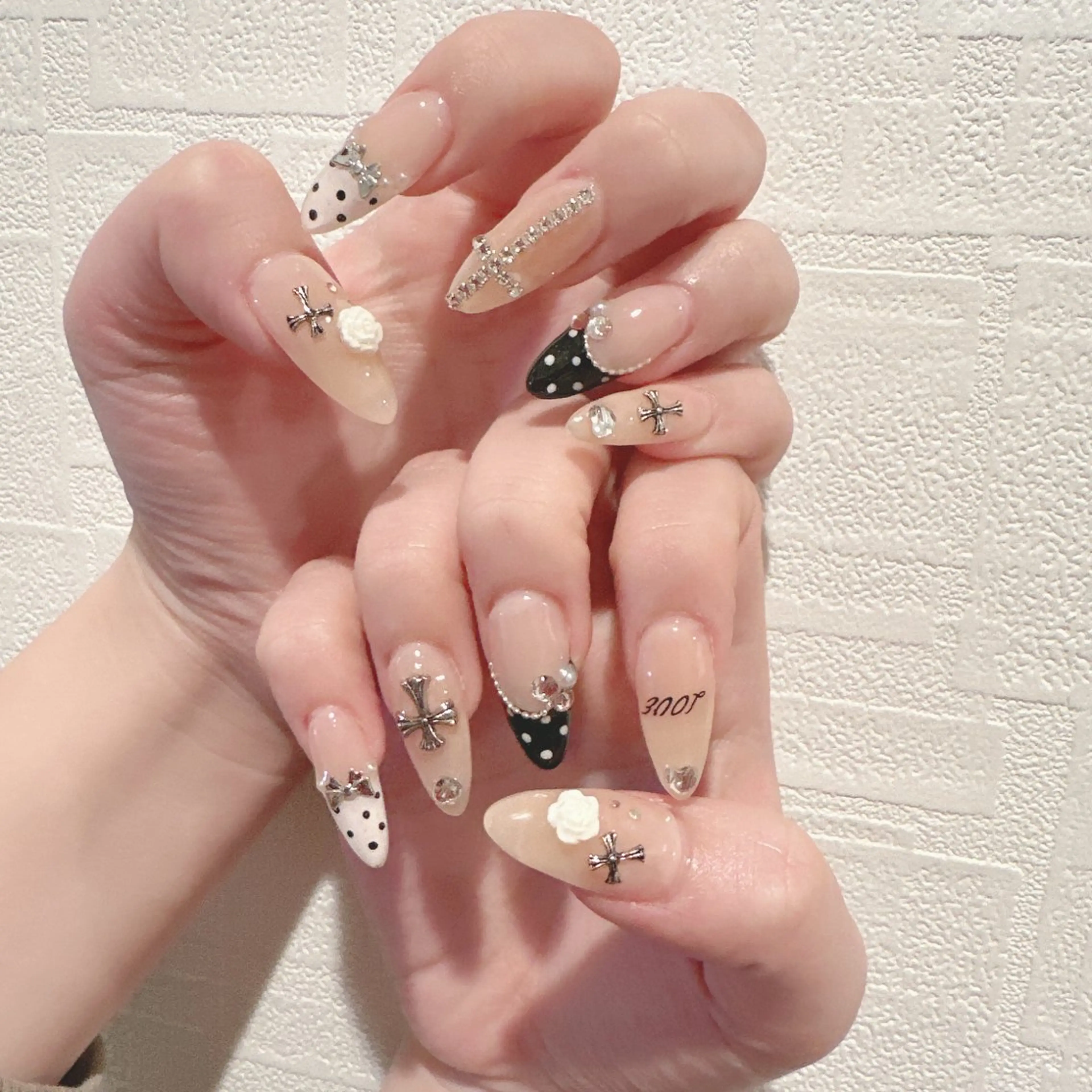 ネイル ハンドネイル D-BEAUTY Nailsalonのネイルデザイン