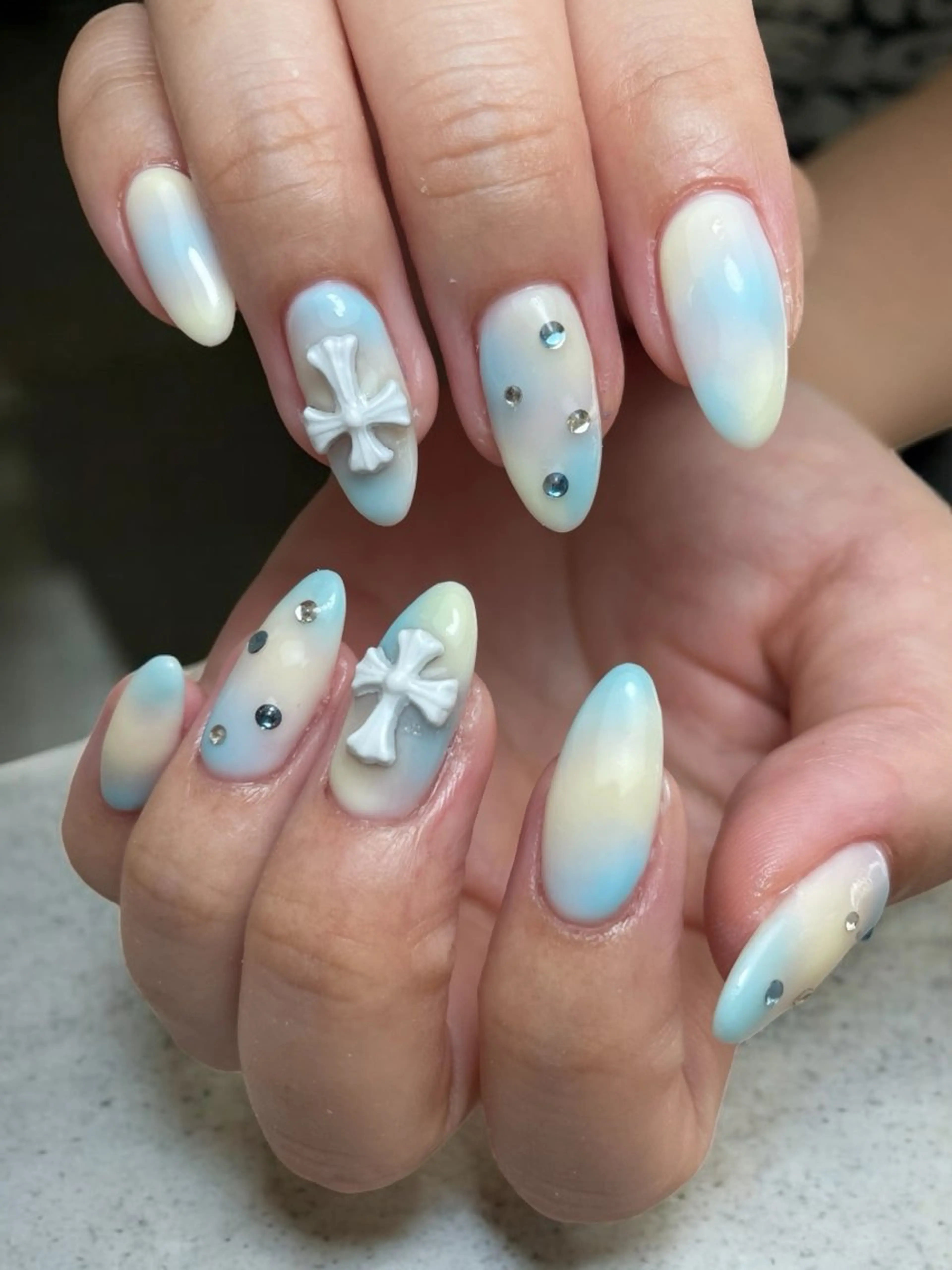 ネイル ハンドネイル Hisaka Mikiのネイルデザイン