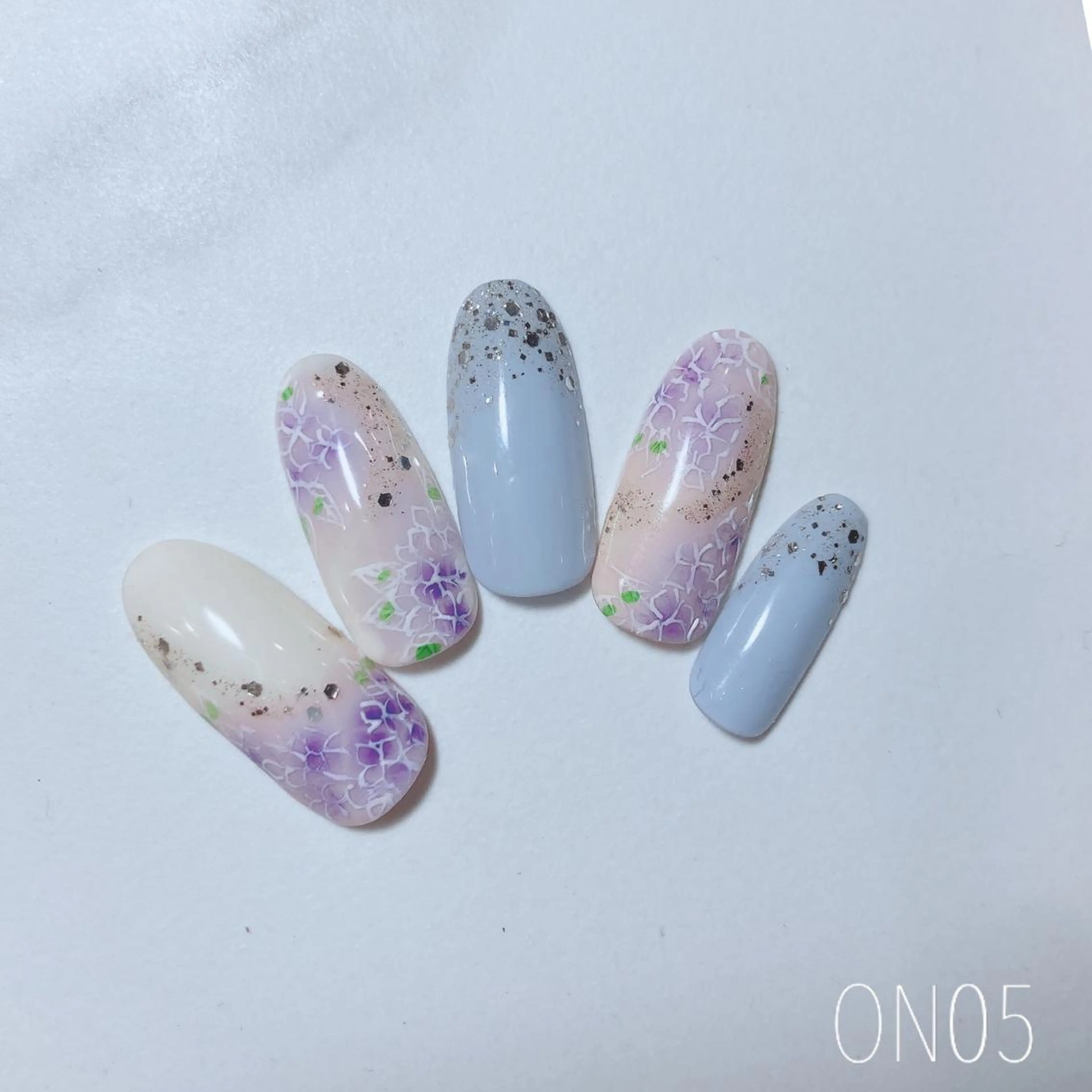 ネイル ハンドネイル 園 寛子 （ネイリスト）のネイルデザイン