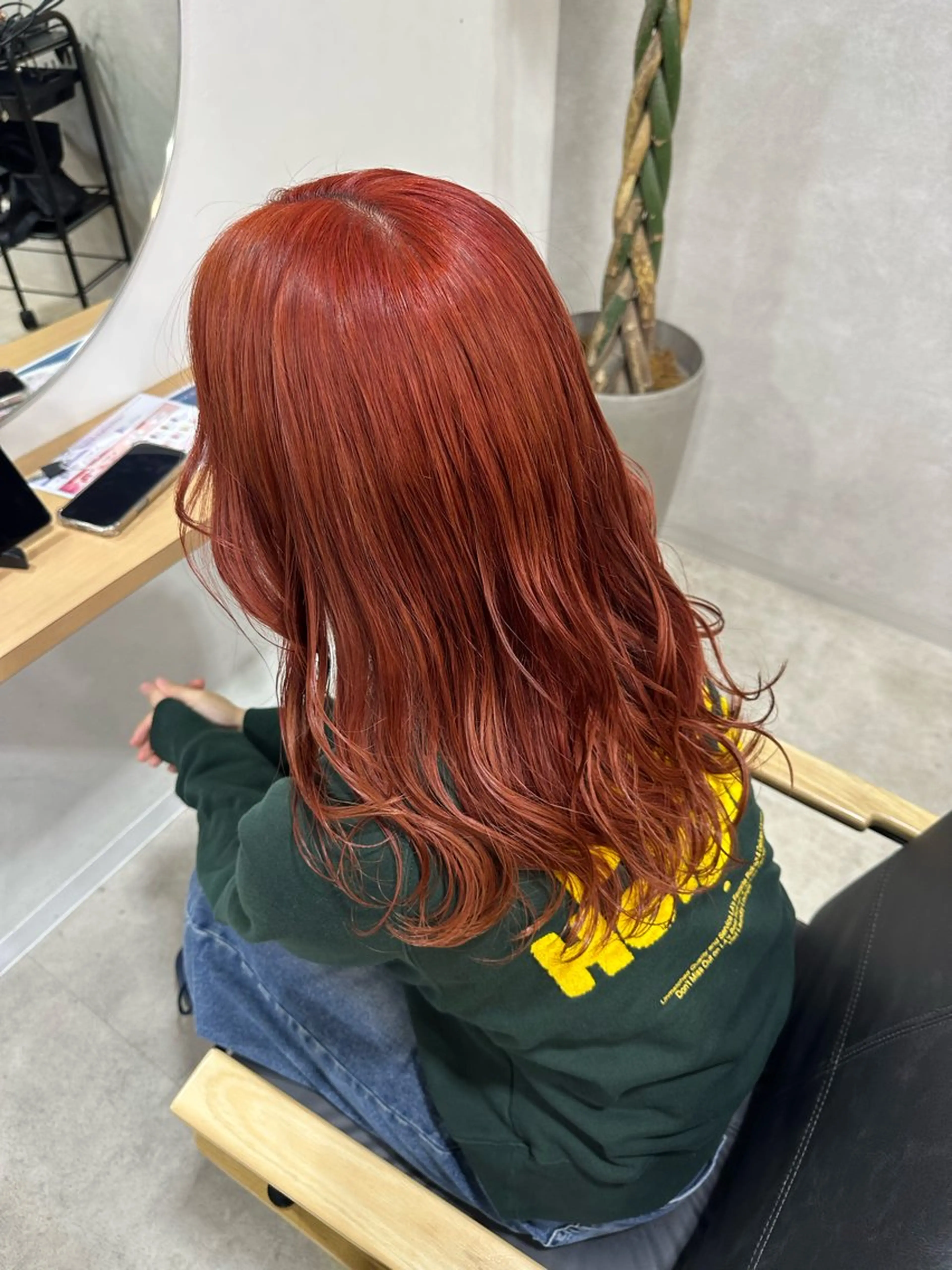 セミロング カット ヘアカラー 小寺 唯希のヘアスタイル