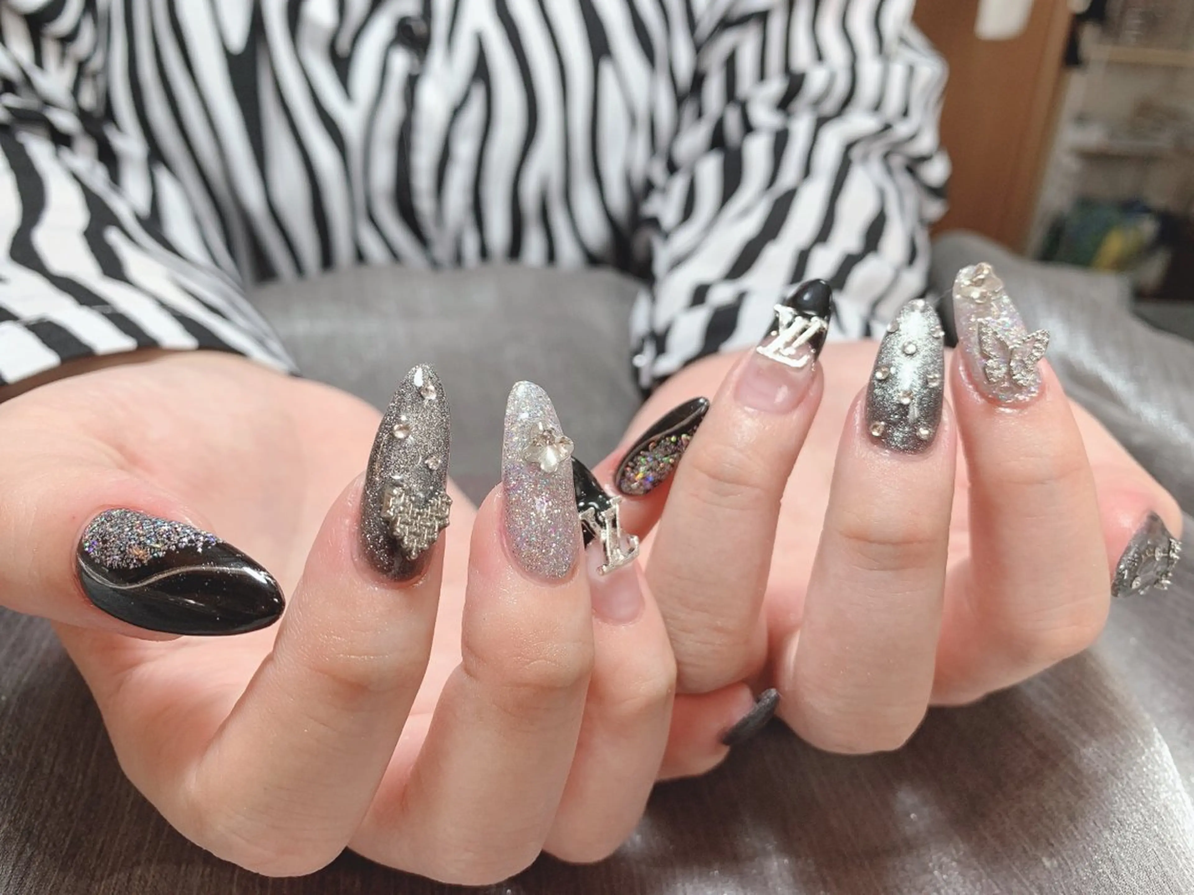 ネイル Nail salon EN🎀のネイルデザイン