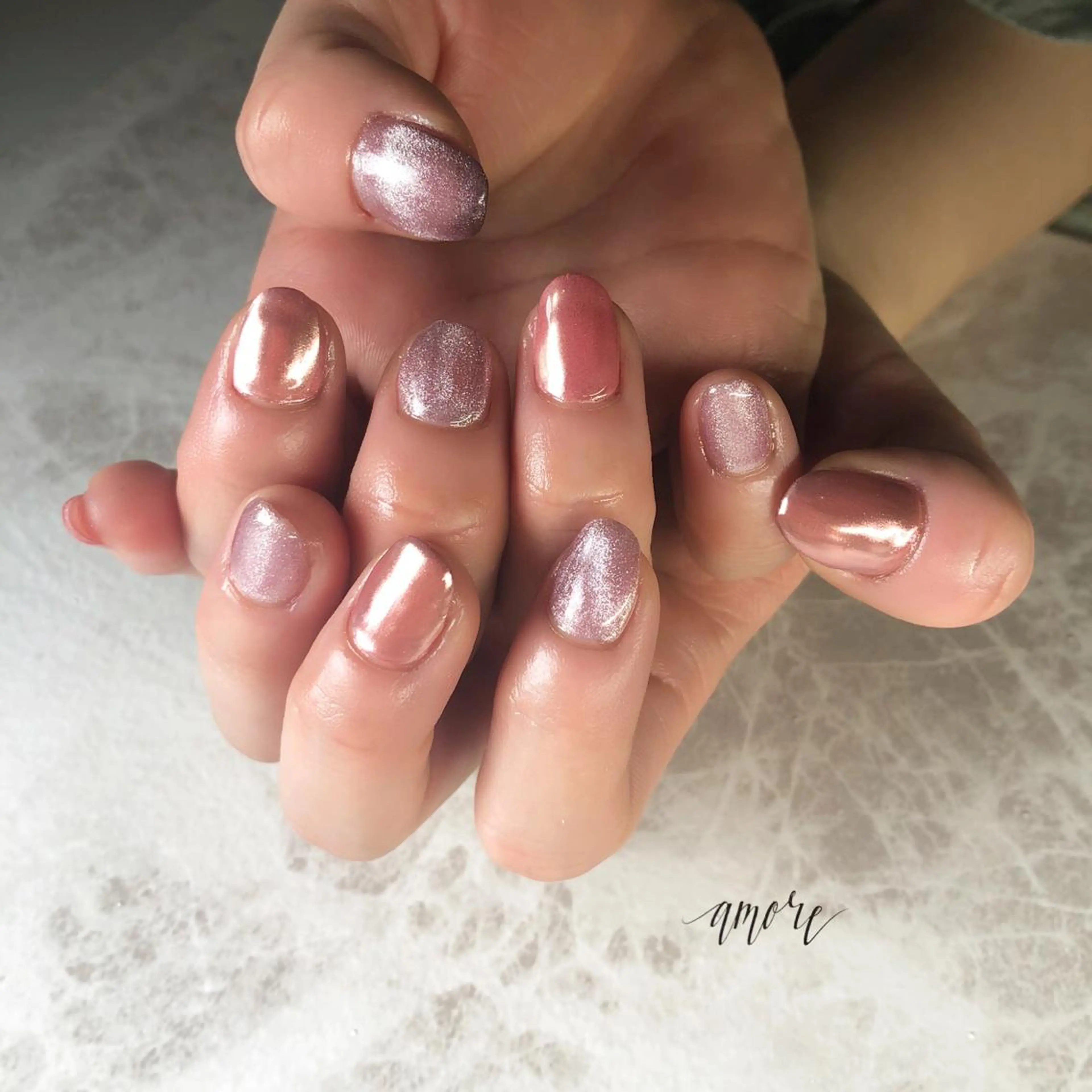 ネイル ジェルネイル 氷ネイル・うるうるネイル マグネットネイル ミラーネイル ニュアンスネイル You kyehwaのネイルデザイン