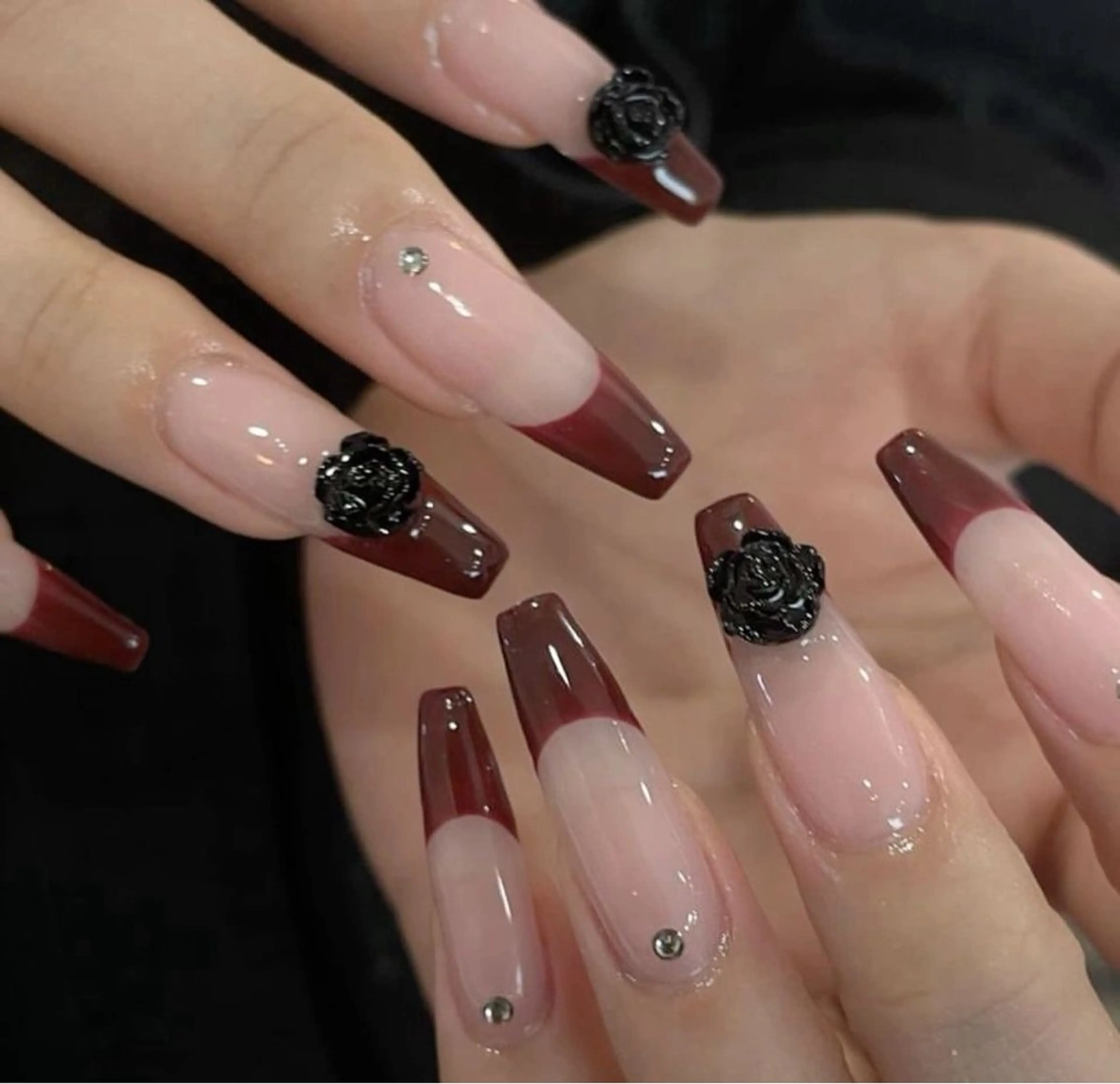 ネイル 韓国ネイル 持ち込み ニュアンスネイル ネイルチップ 冬ネイル LISA ANA.CHUOのネイルデザイン