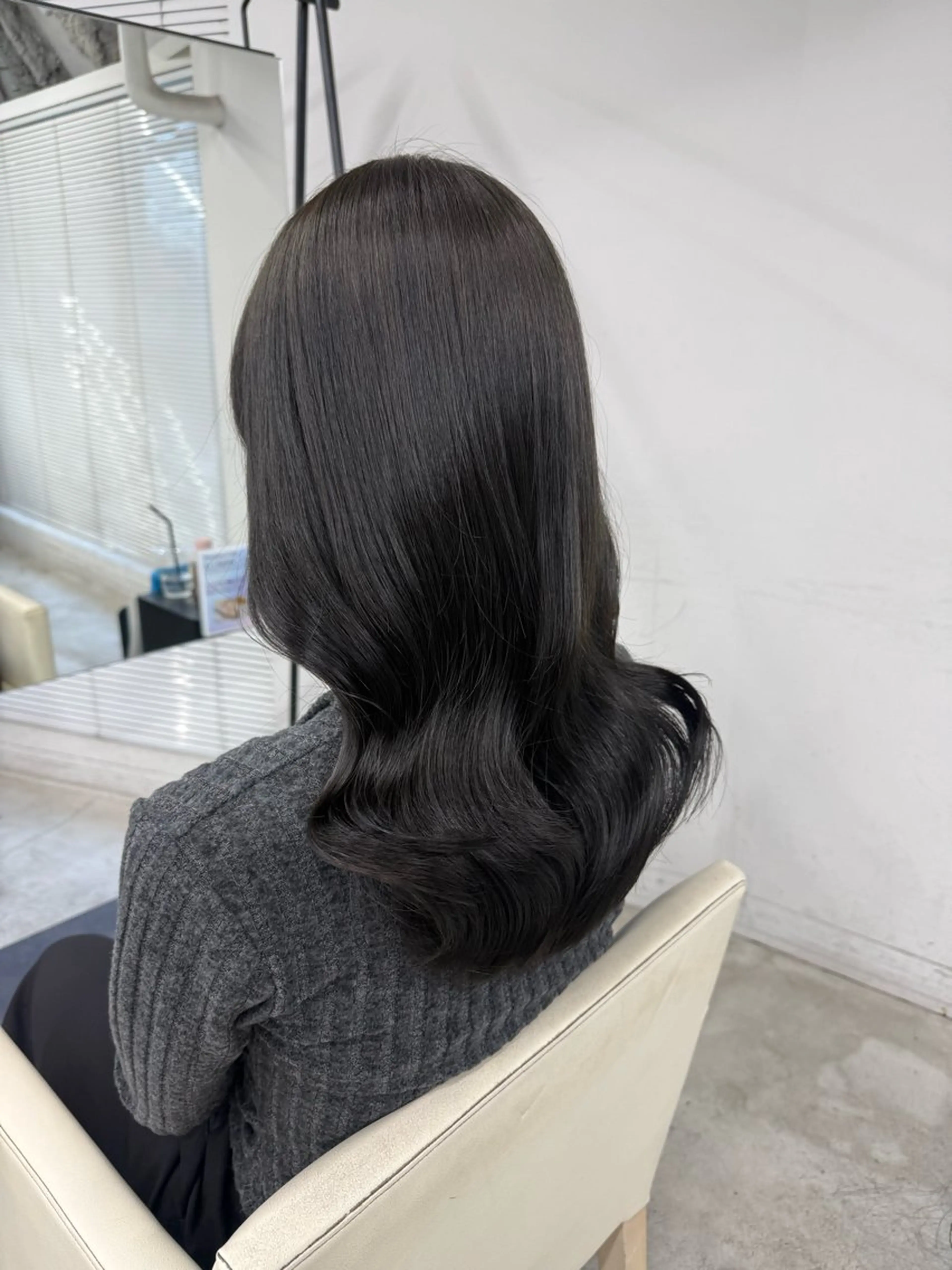 ミディアム カット ヘアカラー トリートメント 韓国🫧髪質改善🫧 縮毛矯正🫧陽菜🫧のヘアスタイル