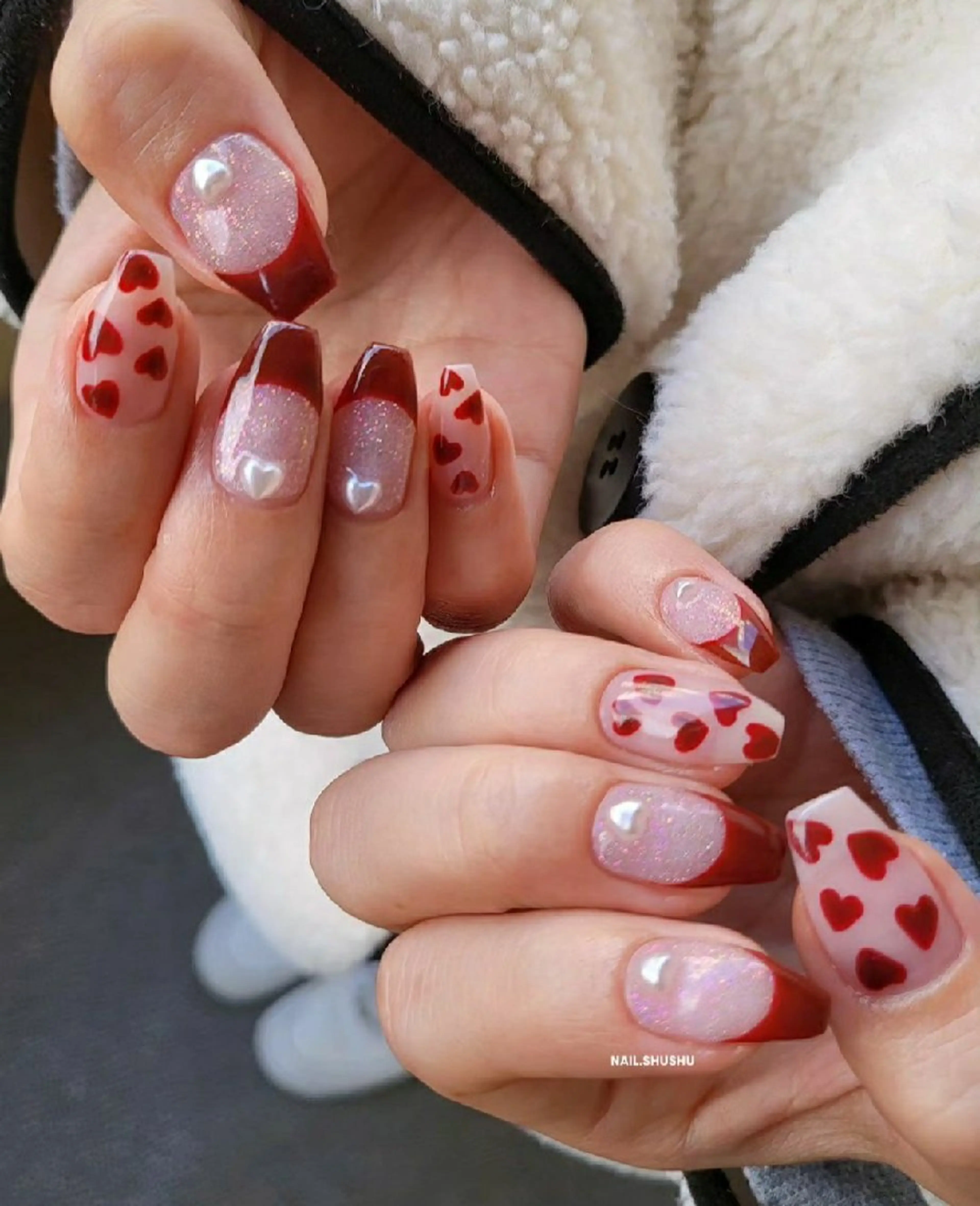 ネイル 持ち込み ニュアンスネイル ワンカラーネイル シンプルネイル 冬ネイル ハンドネイル 3dパーツ/流行り 👧shushu❤️のネイルデザイン