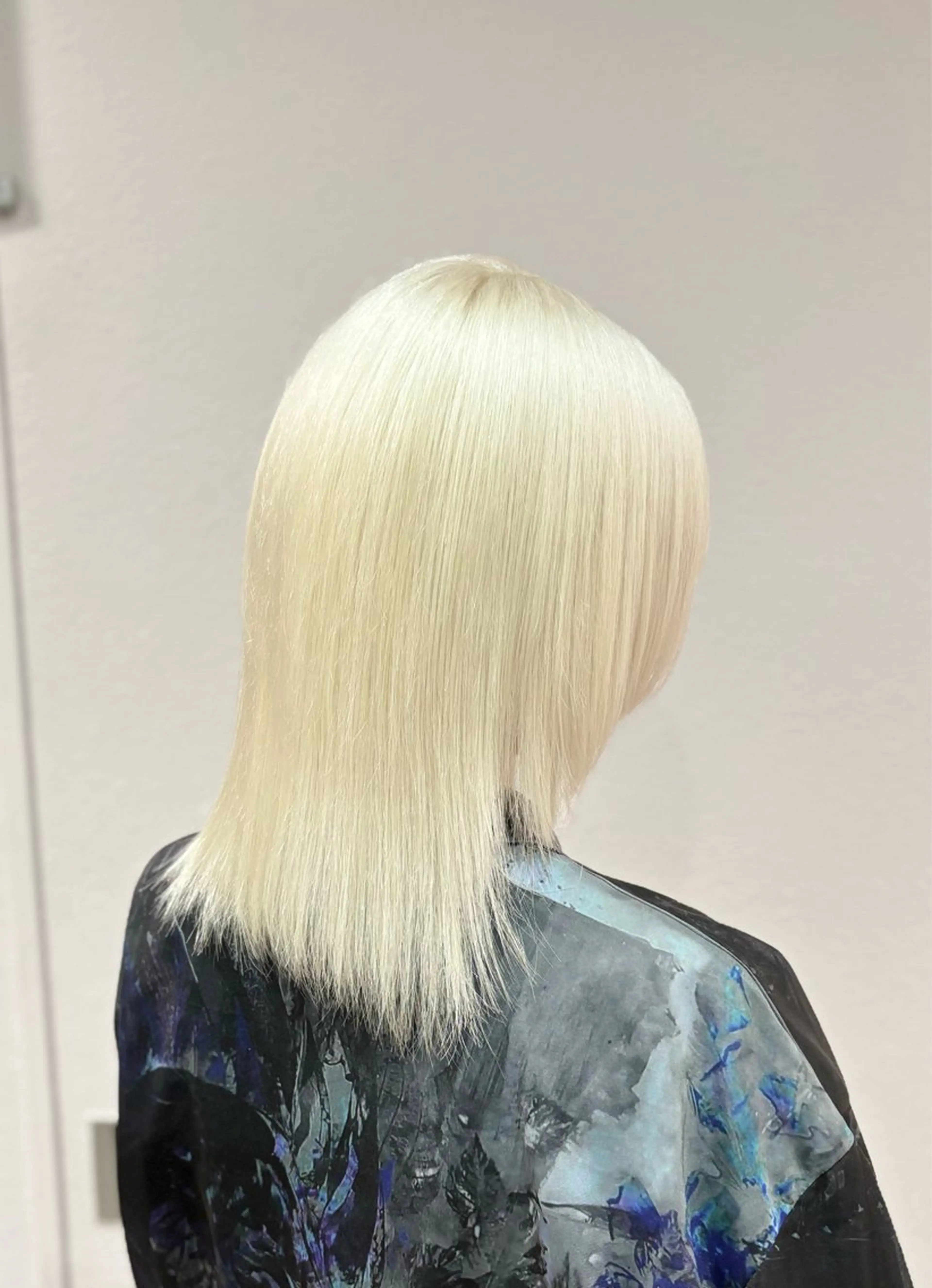 セミロング カラー ヘアカラー トリートメント GaKu/ハイトーン /ブリーチ/レイヤーのヘアスタイル