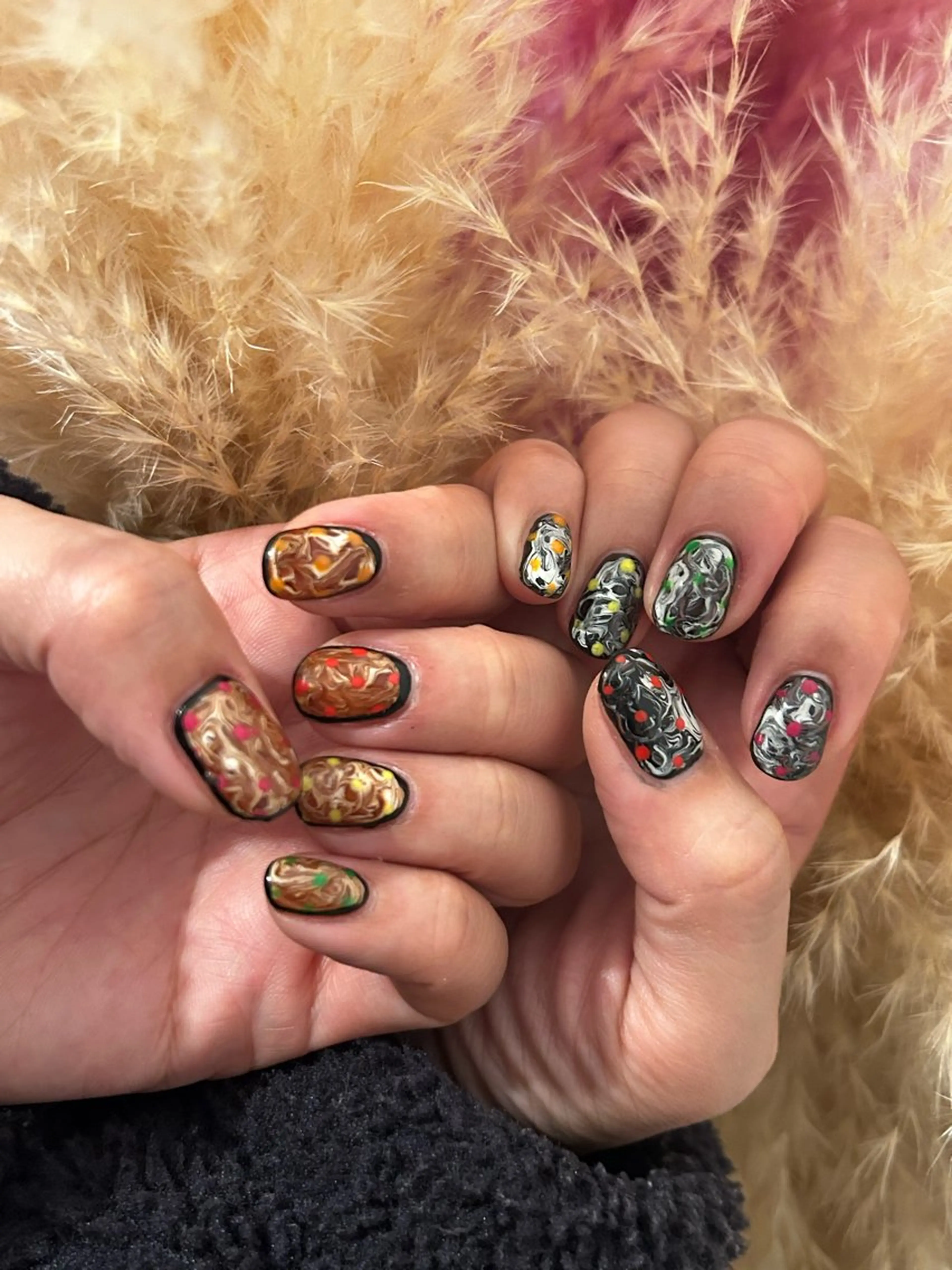 ミディアム ハンドネイル mou mou nailのネイルデザイン