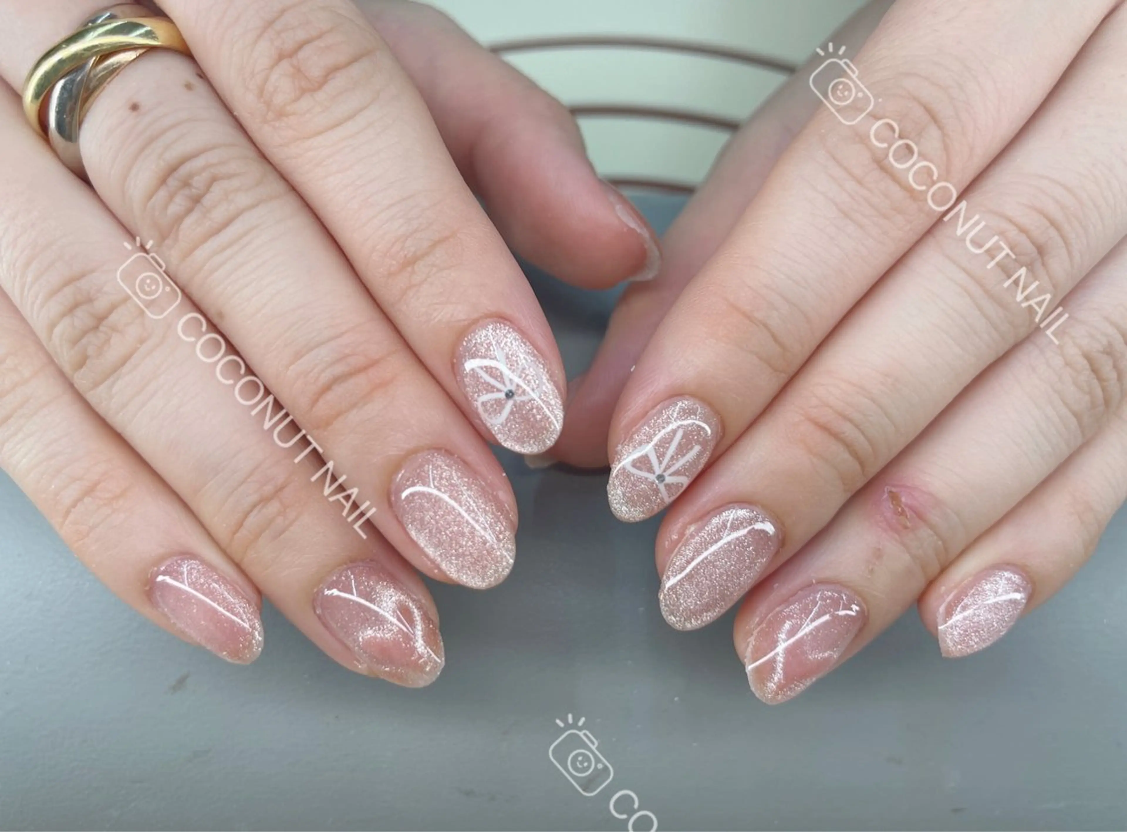 ネイル ハンドネイル 神田 ココナッツのネイルデザイン