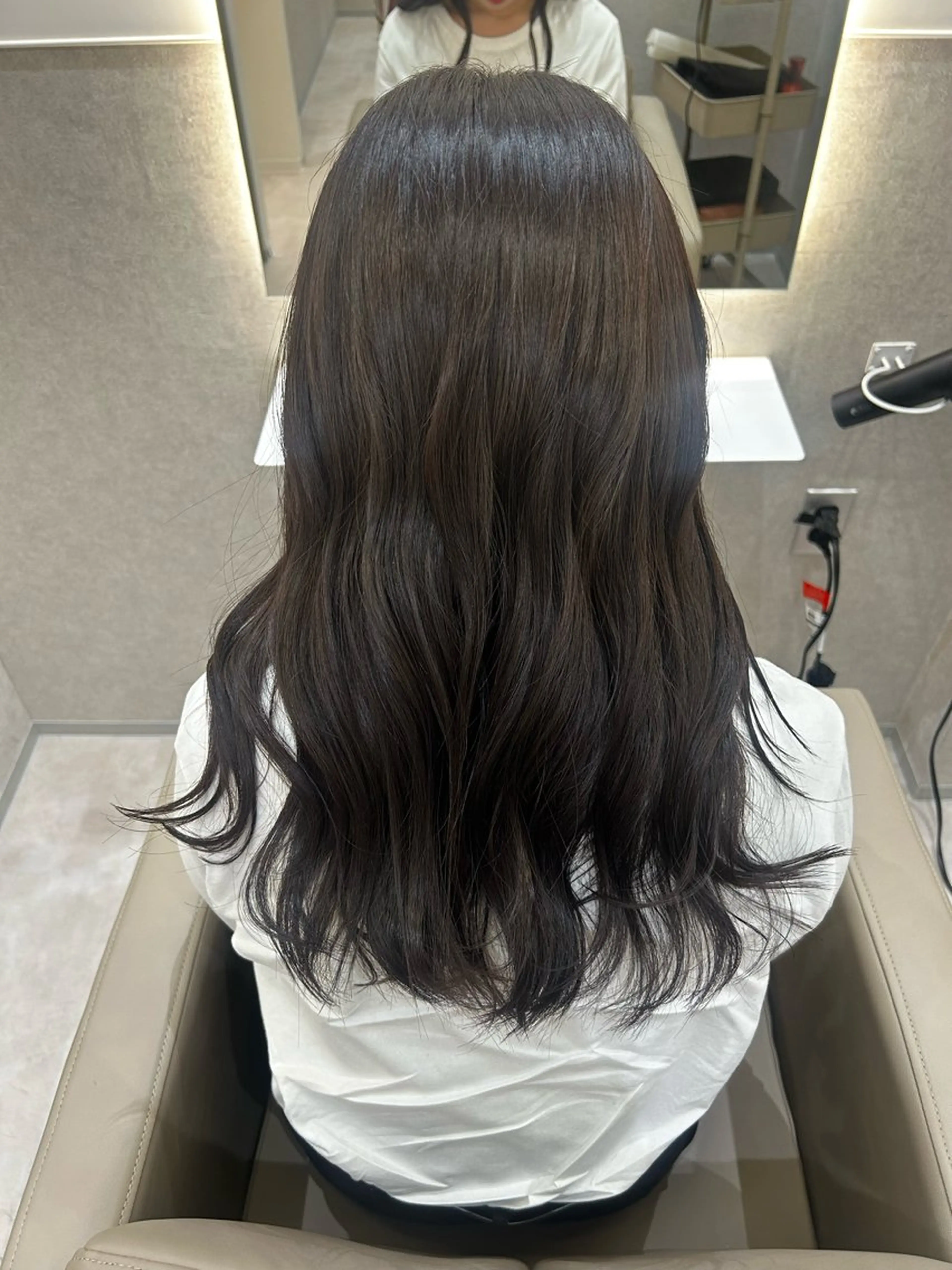 ロング カラー 透明感カラー カット ヘアカラー トリートメント Nanaha /レイヤーカットのヘアスタイル