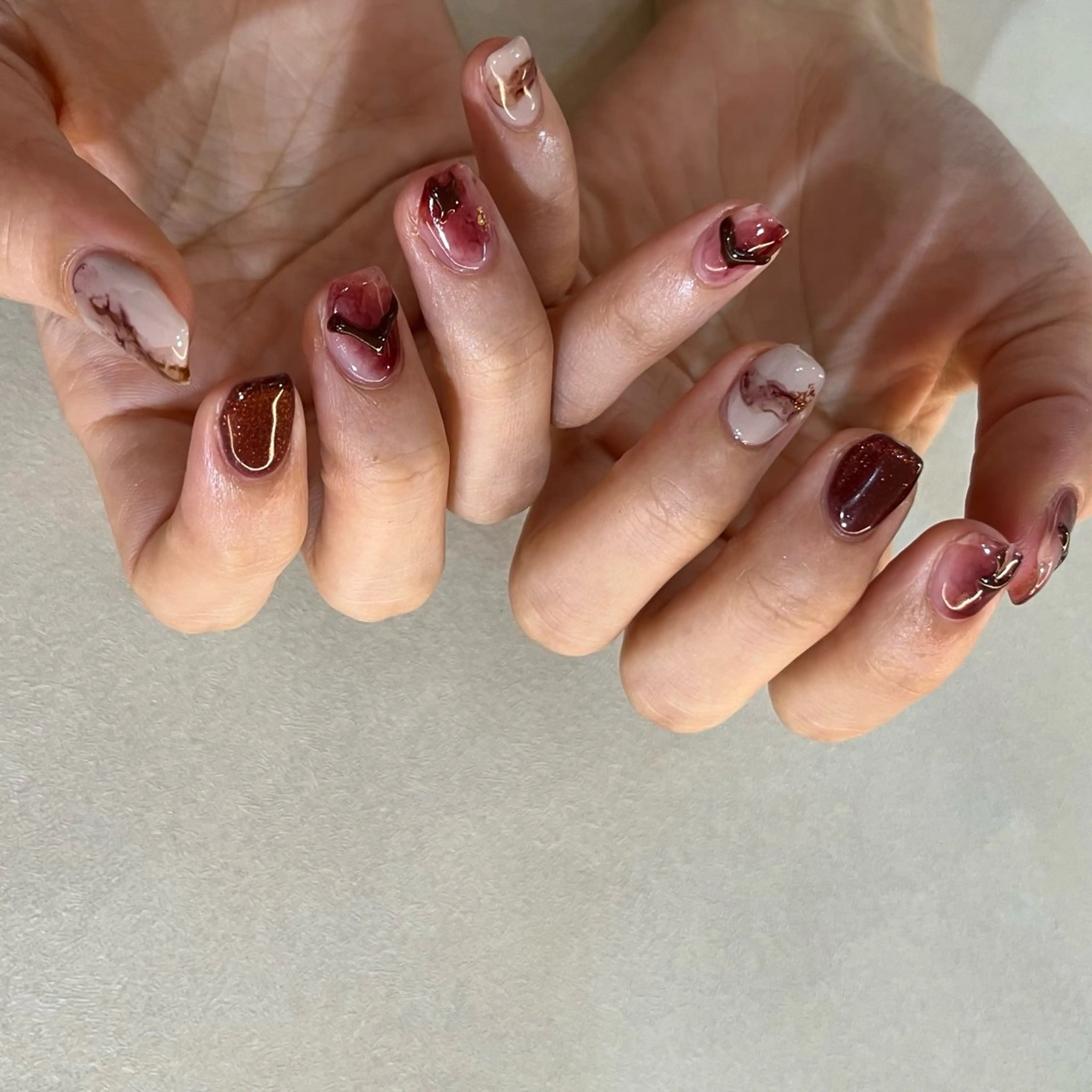 ネイル ハンドネイル shio ♡ 19.20日空きありのネイルデザイン