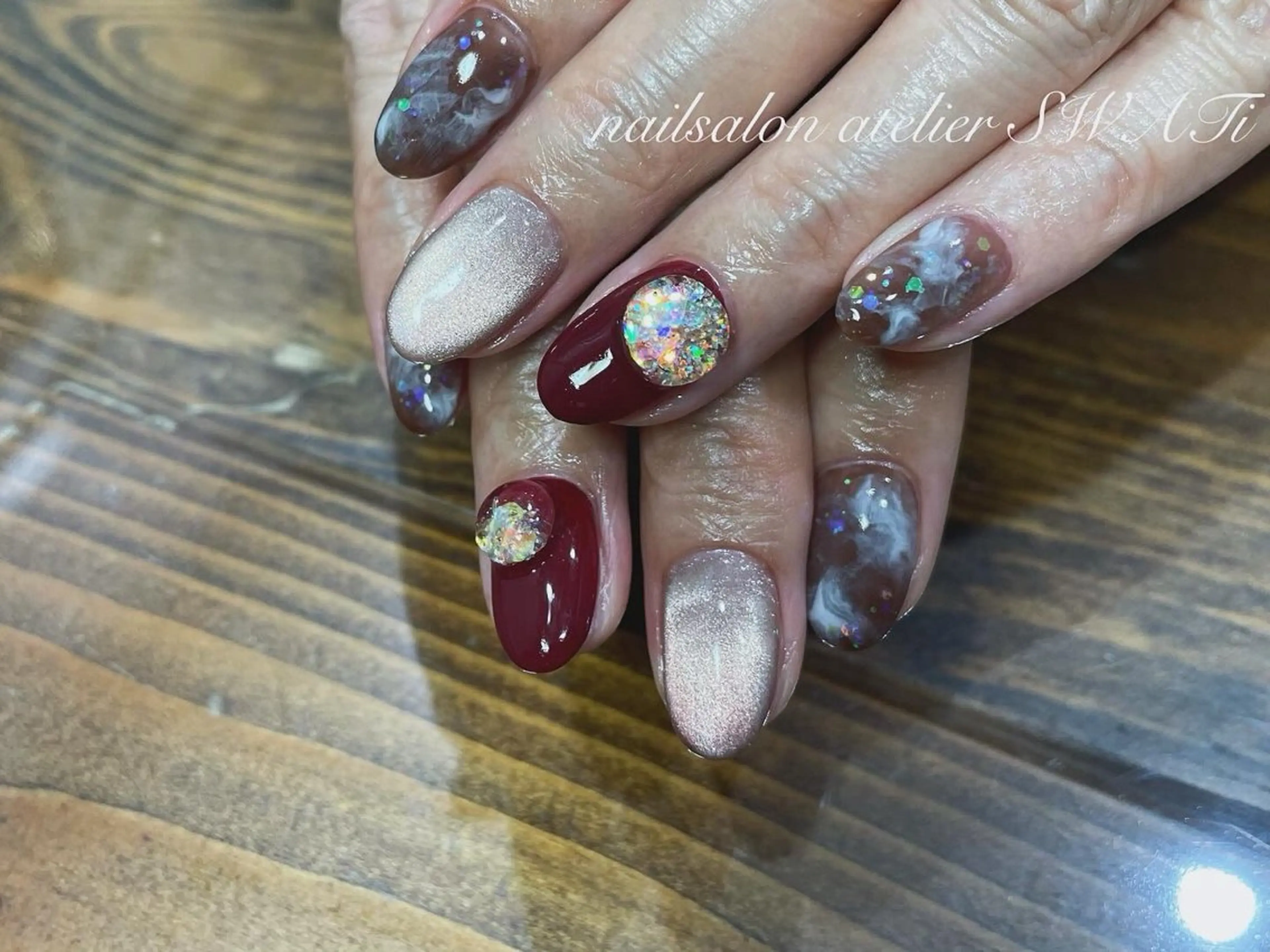 ネイル ヘアーサロン大野所属・nailsalon SWATiのネイルデザイン