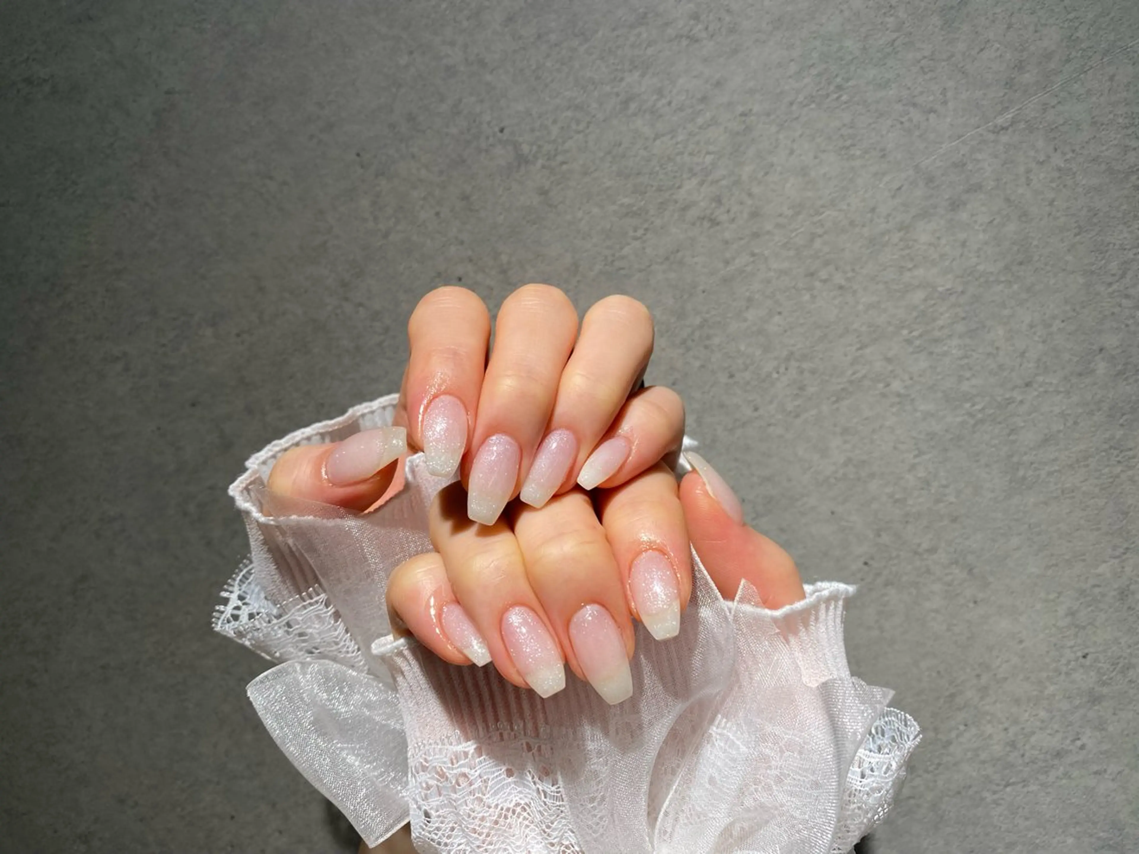 ネイル I-nailロング /ワンホン/キラキラのネイルデザイン