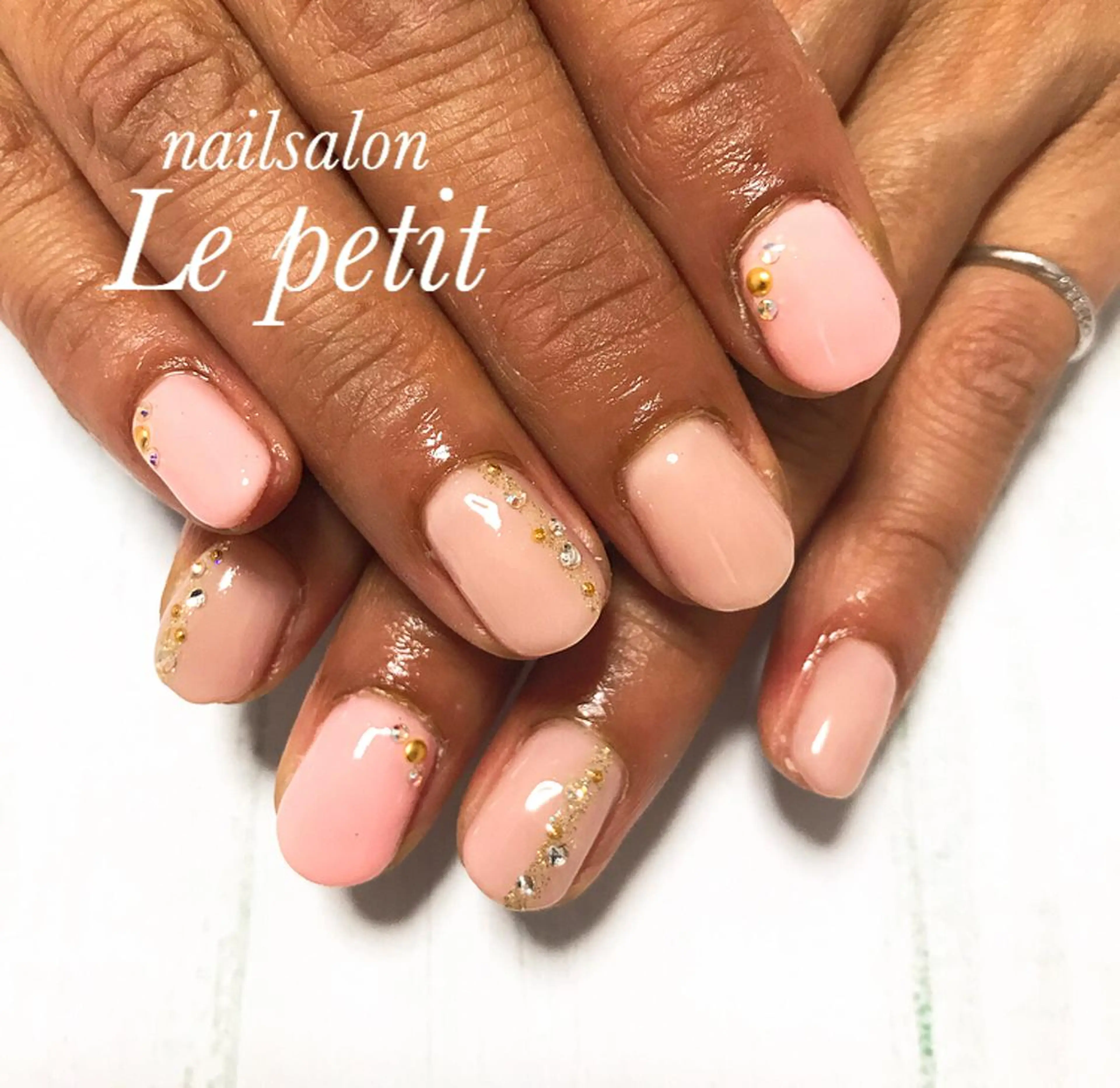 ネイル 石野 広佳のネイルデザイン