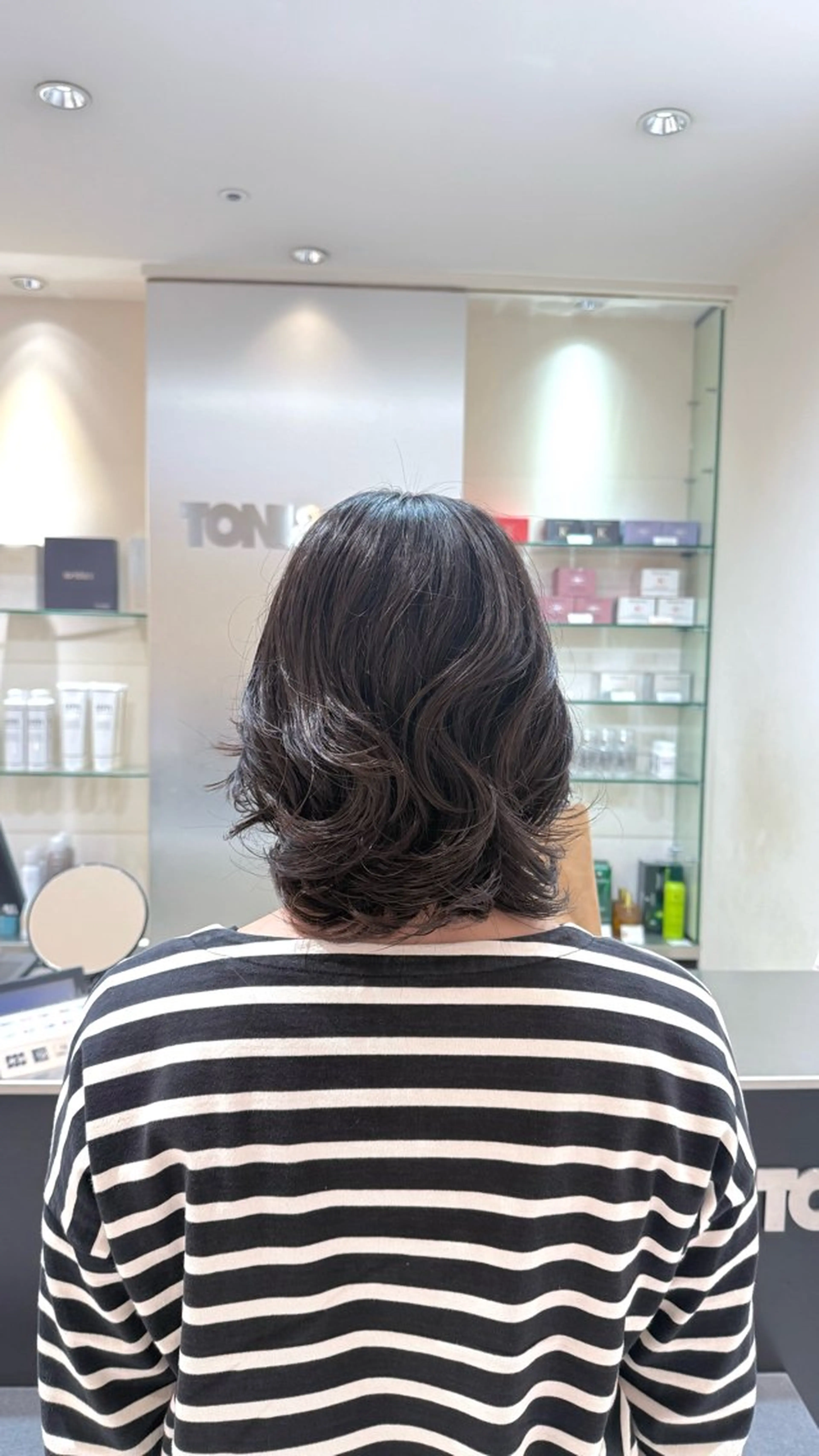 ミディアム パーマ akari / ミディアムパーマのヘアスタイル