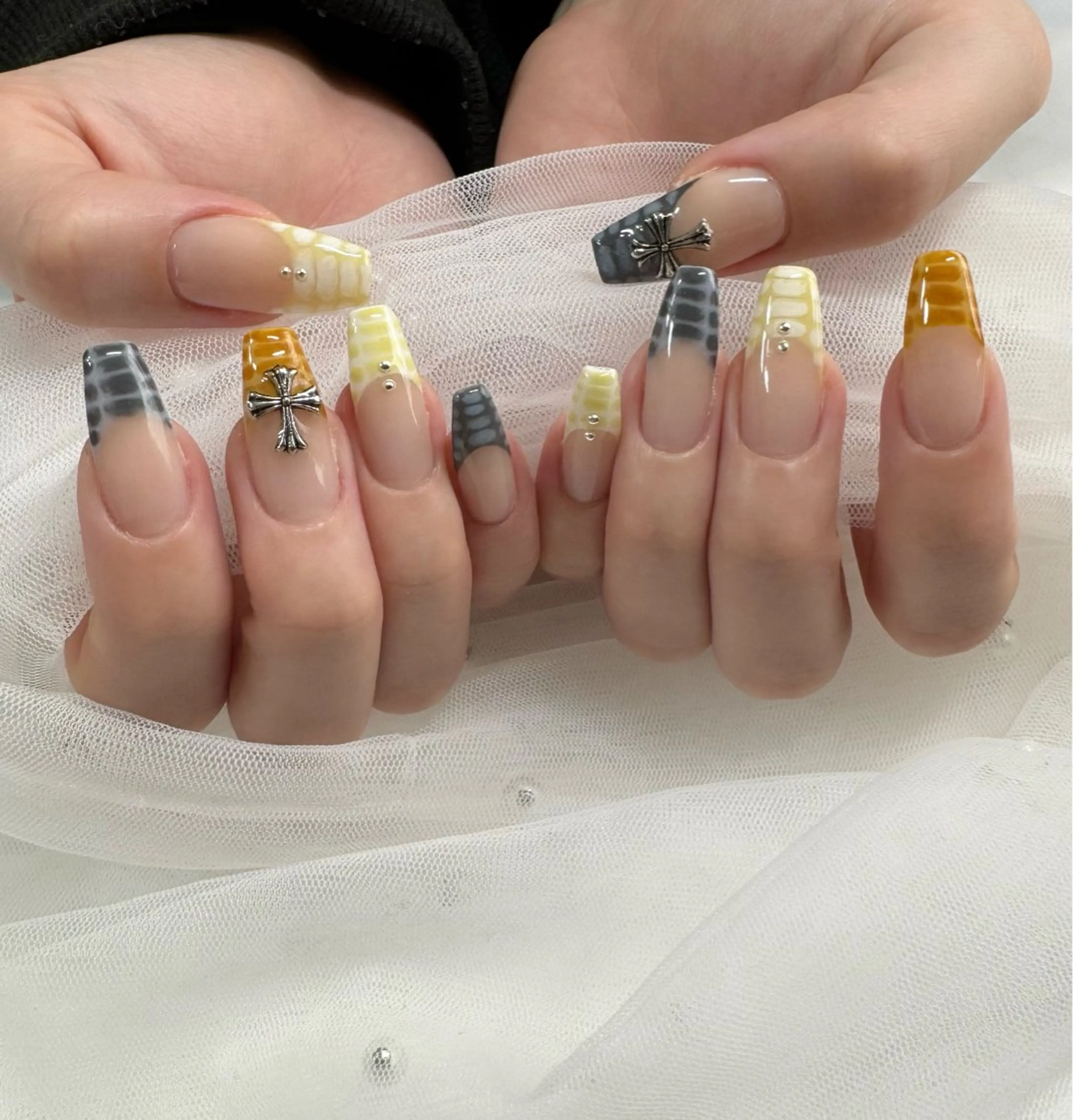 ネイル ジェルネイル 東 千夏のネイルデザイン