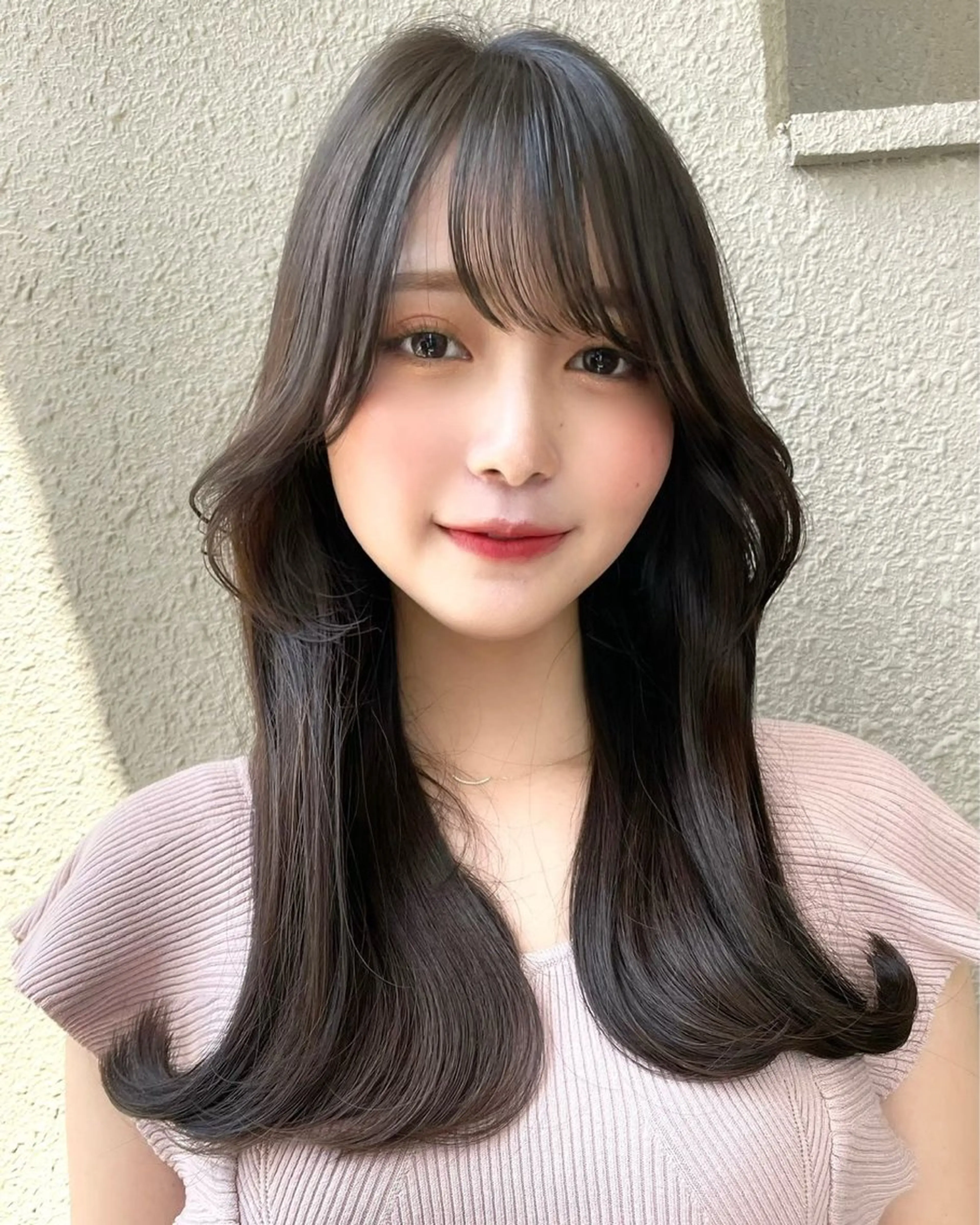 ミディアム カラー ミディアムレイヤー ブリーチ 透明感カラー ブリーチなしカラー 顔まわりレイヤー 【博多髪質改善】 吉村　清志のヘアスタイル