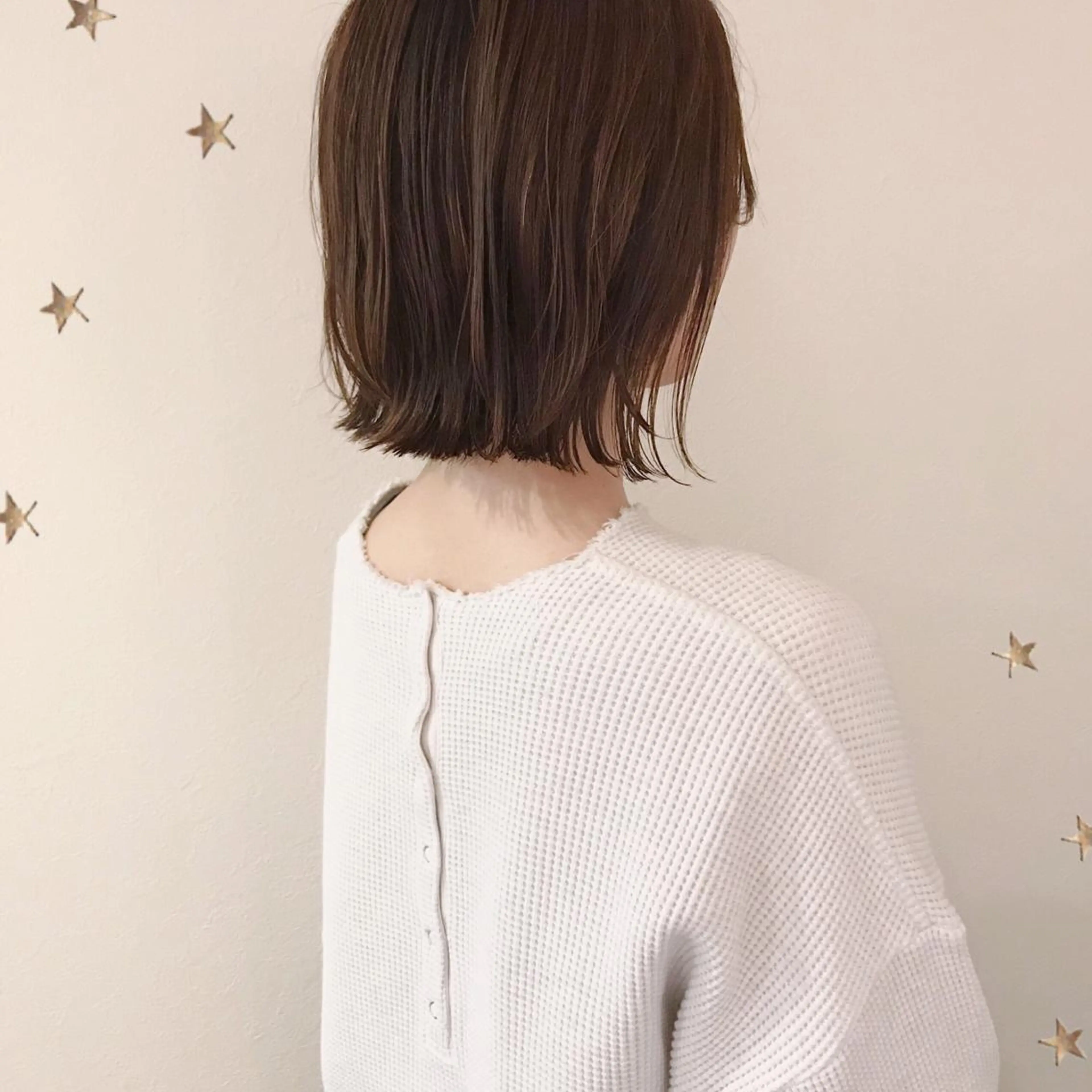 ミディアム カラー 市川 千夏のヘアスタイル