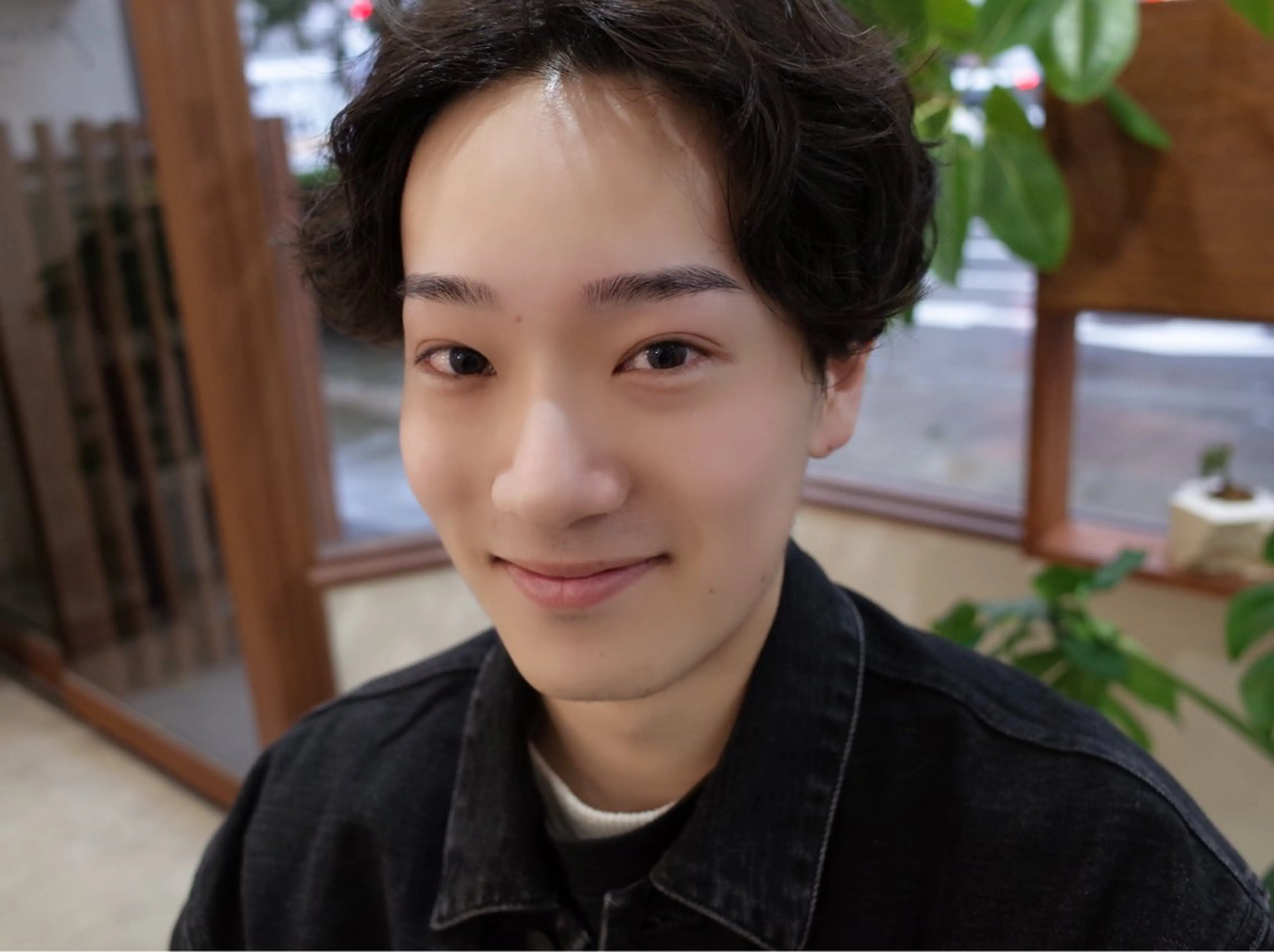 アイブロウ Yi'scolor 【ワイズカラー】の眉毛・アイブロウイメージ