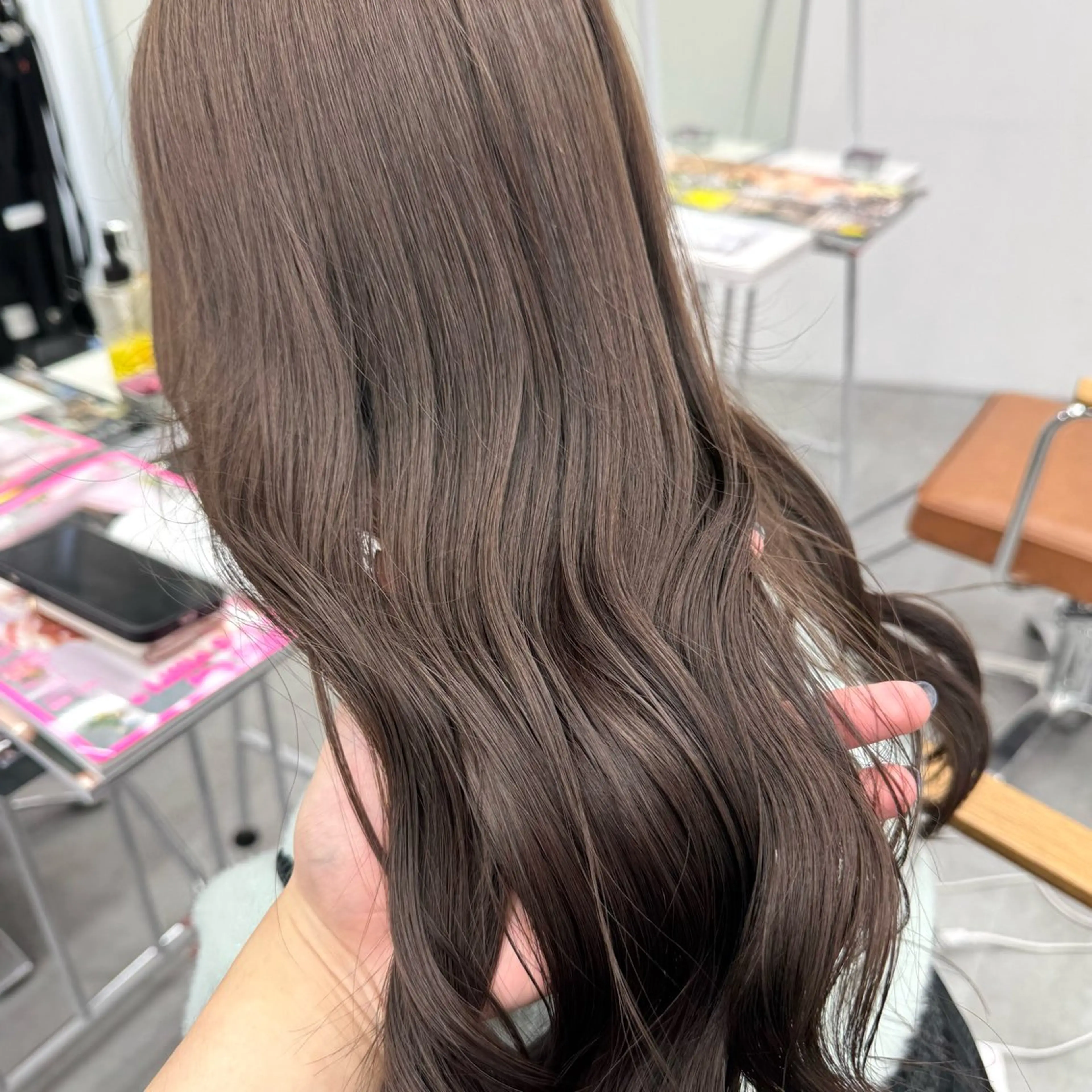 ロング カラー ヘアアレンジ ヘアカラー ブリーチなしカラー /新百合ヶ丘/安形翔のヘアスタイル