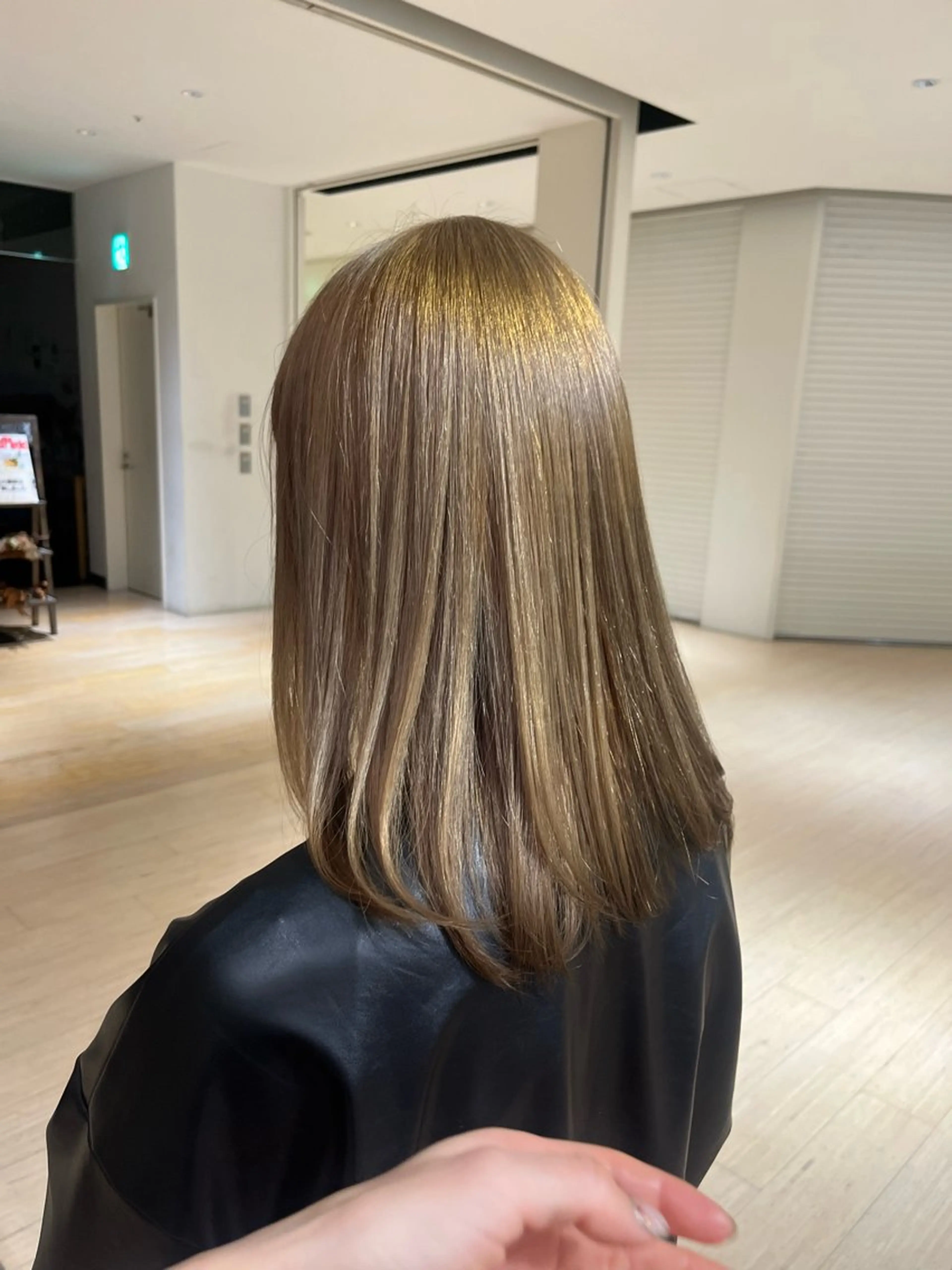 セミロング カラー ベージュカラー ヘアカラー マンツーマン 縮毛矯正/マユコのヘアスタイル