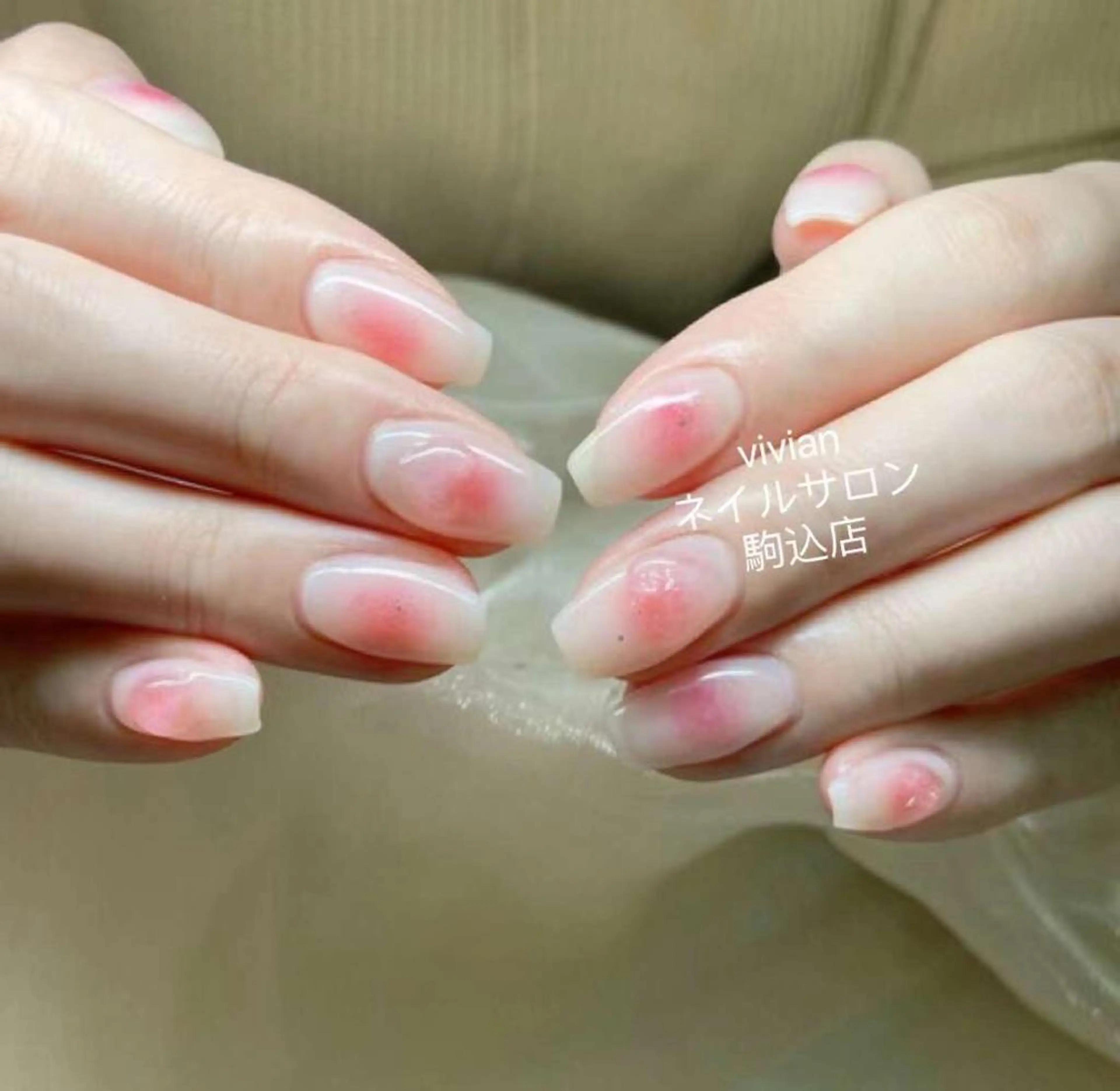 ネイル ハンドネイル リ サのネイルデザイン