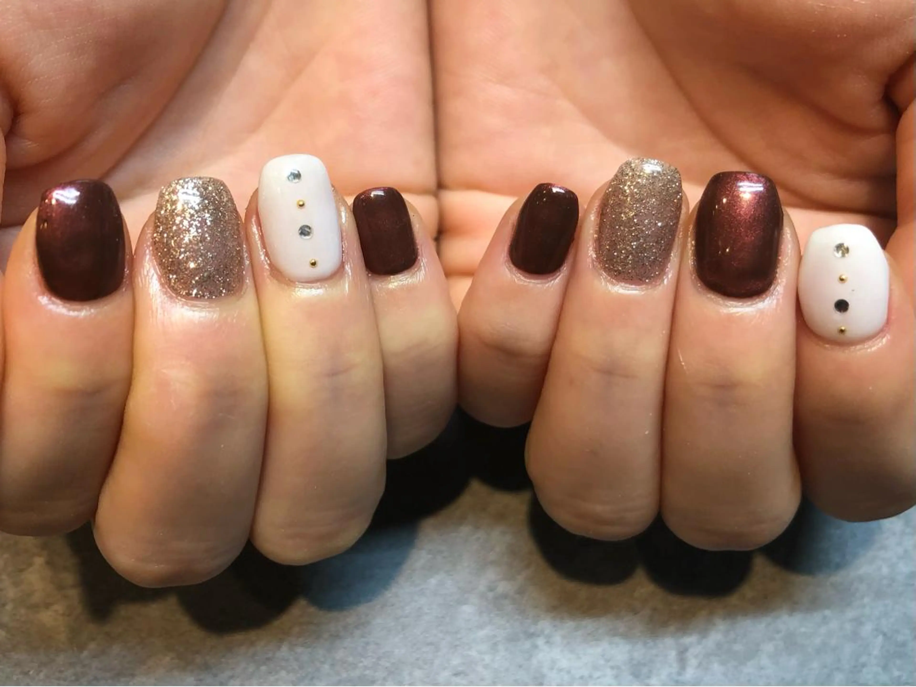 ネイル ハンドネイル フットネイル 望月 亜沙美のネイルデザイン