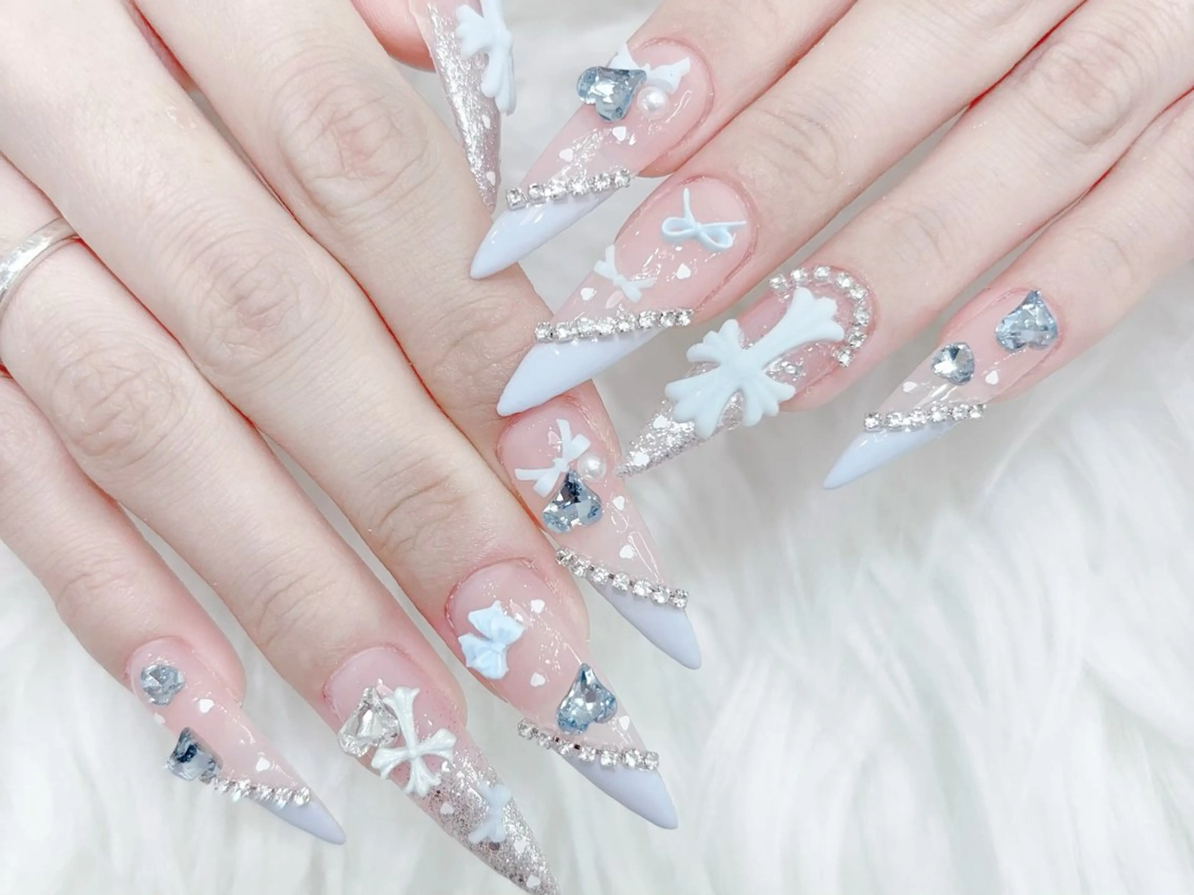 ネイル 成人式 マグネットネイル 大理石ネイル(マーブル) リボン 夏ネイル ハンドネイル MoMoA Nail ネイル長さ出し専門店のネイルデザイン