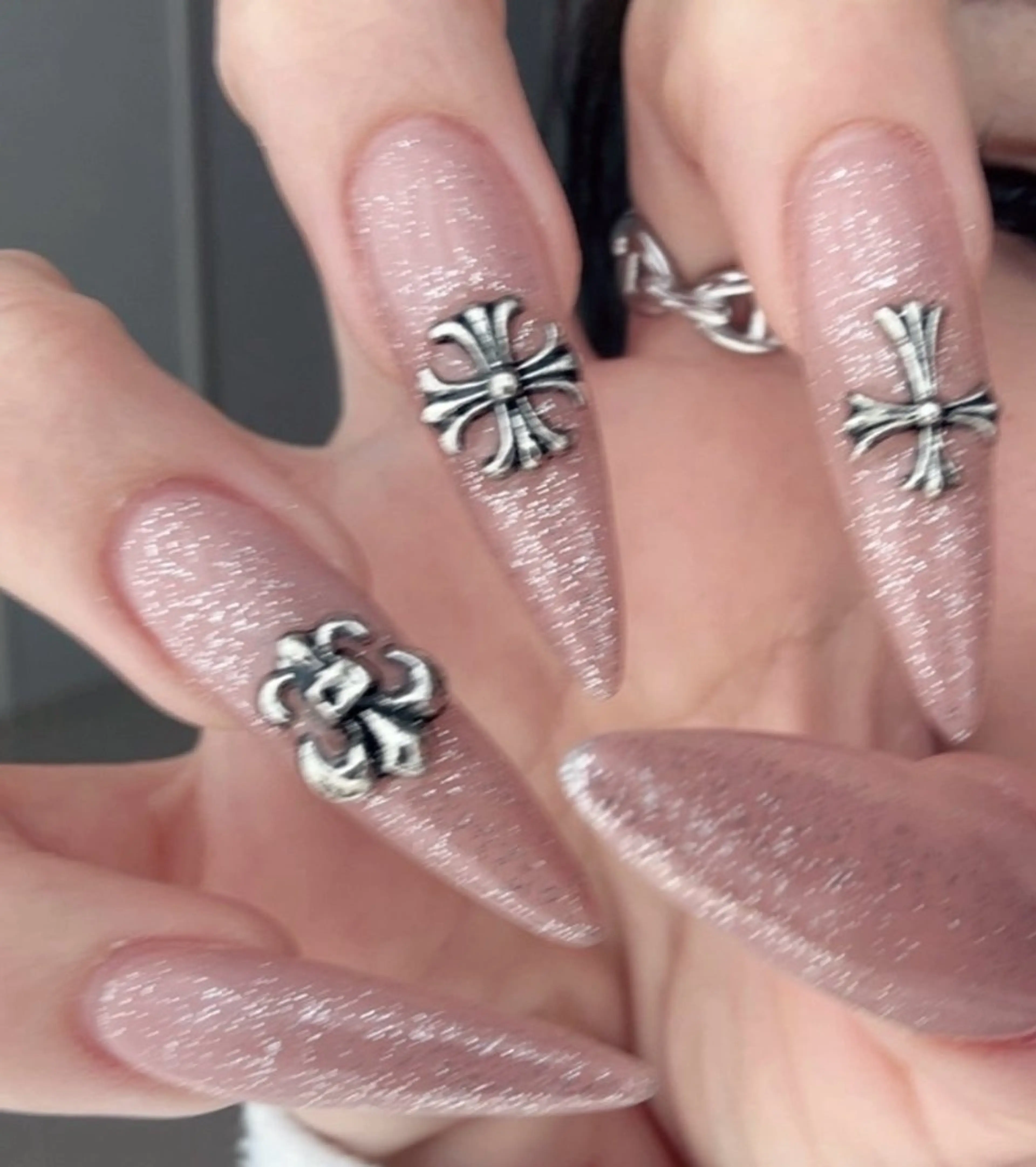 ネイル ハンドネイル nail.salon .Reversalのネイルデザイン