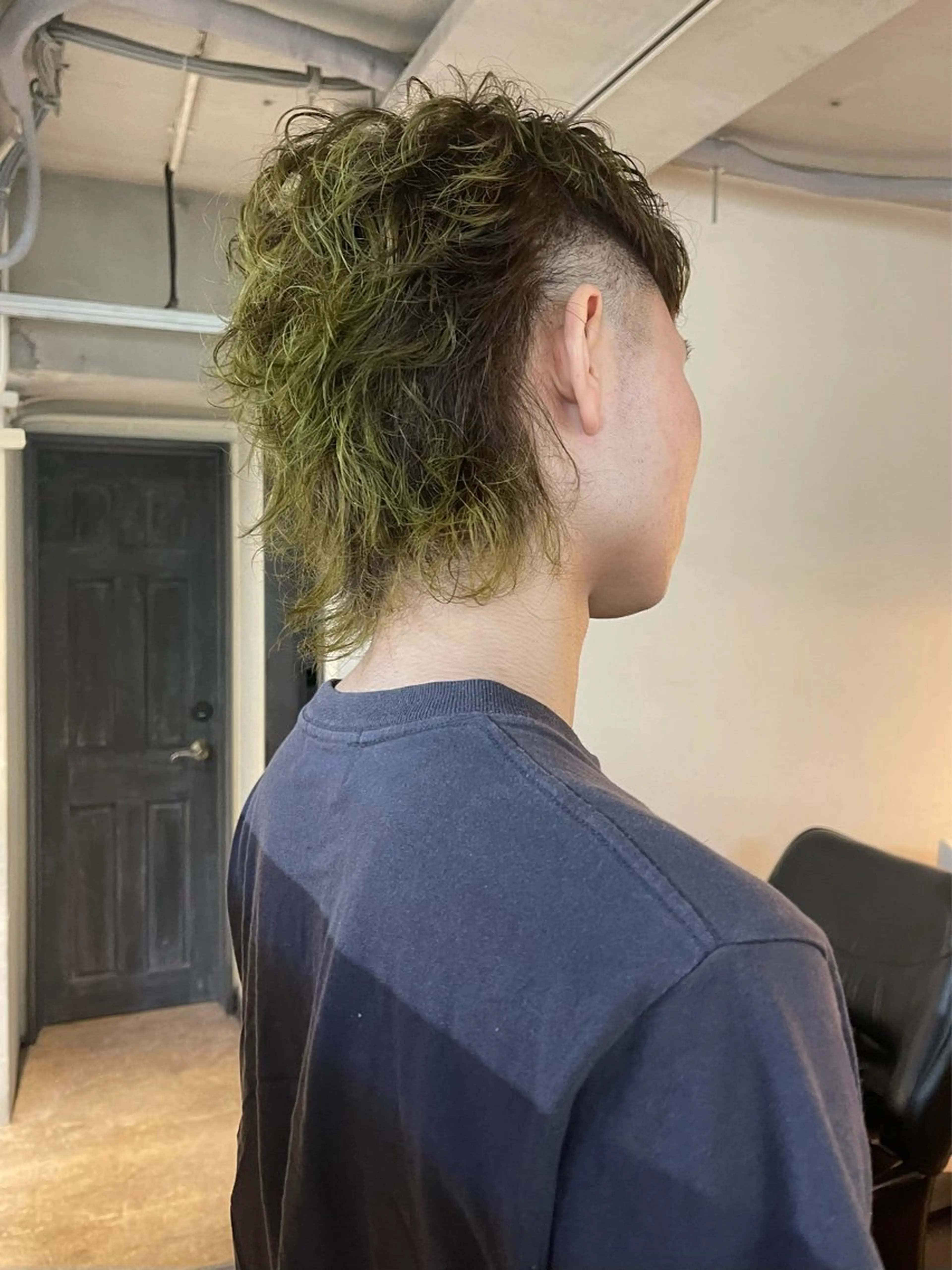 ショート カラー パーマ メンズ カット パーマ トリートメント ヘアセット 安部佑哉/ハイトーン /レイヤー/ブリーチのヘアスタイル