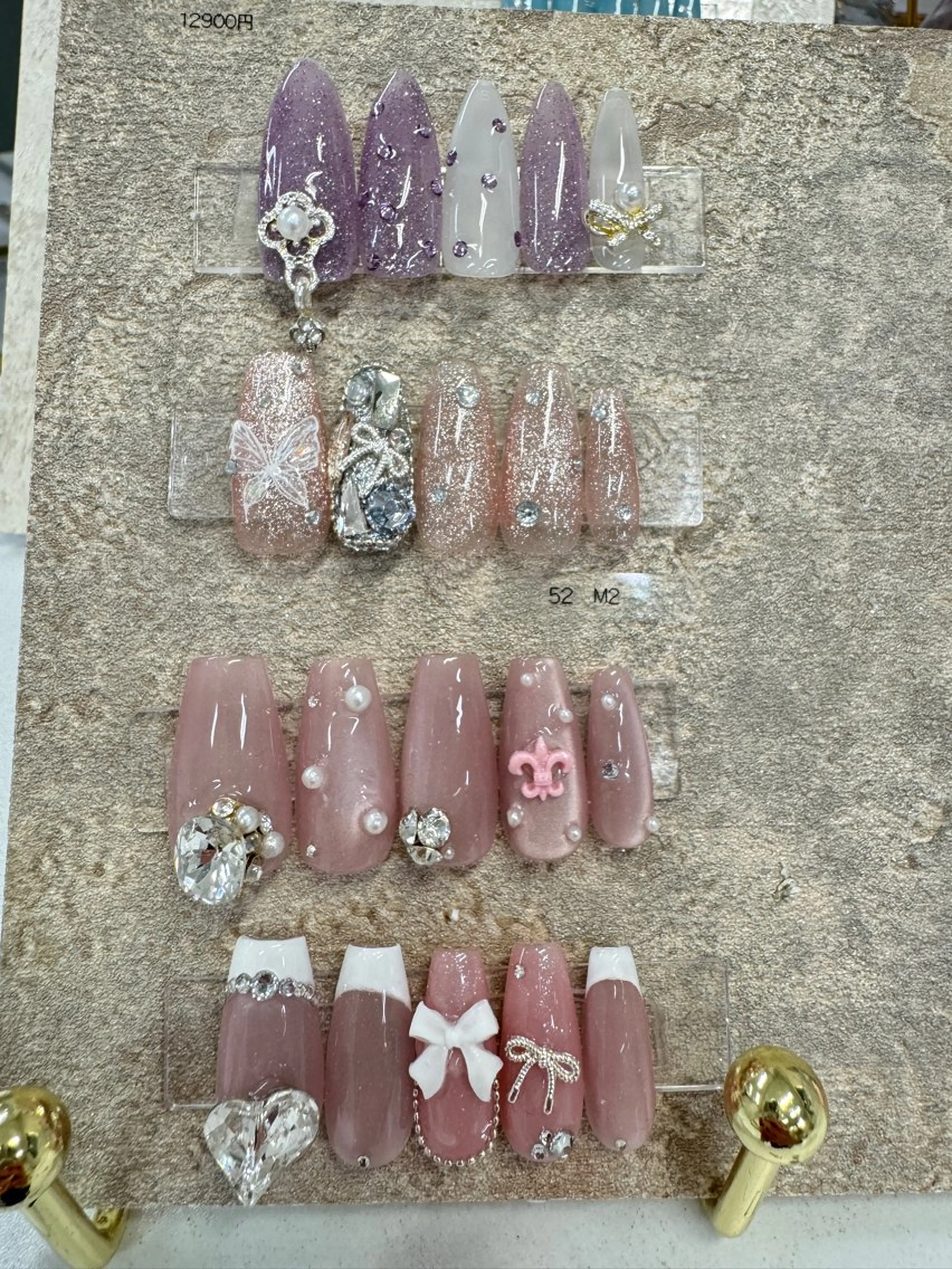 ネイル チークネイル フットネイル フレンチネイル ジェルネイル マグネットネイル Queeens nailのネイルデザイン