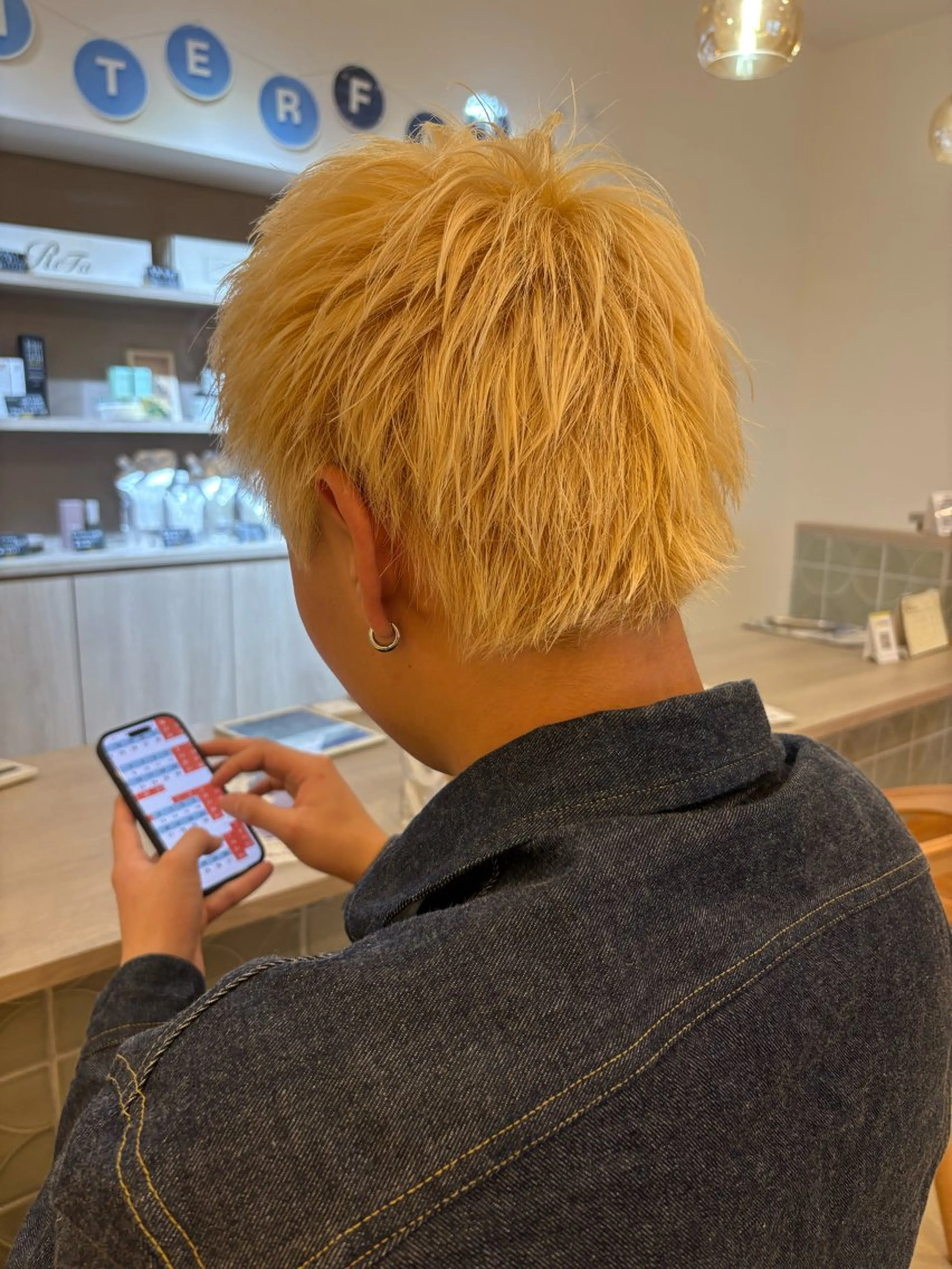 カラー メンズ ルプラボウ すぎやまみほのヘアスタイル