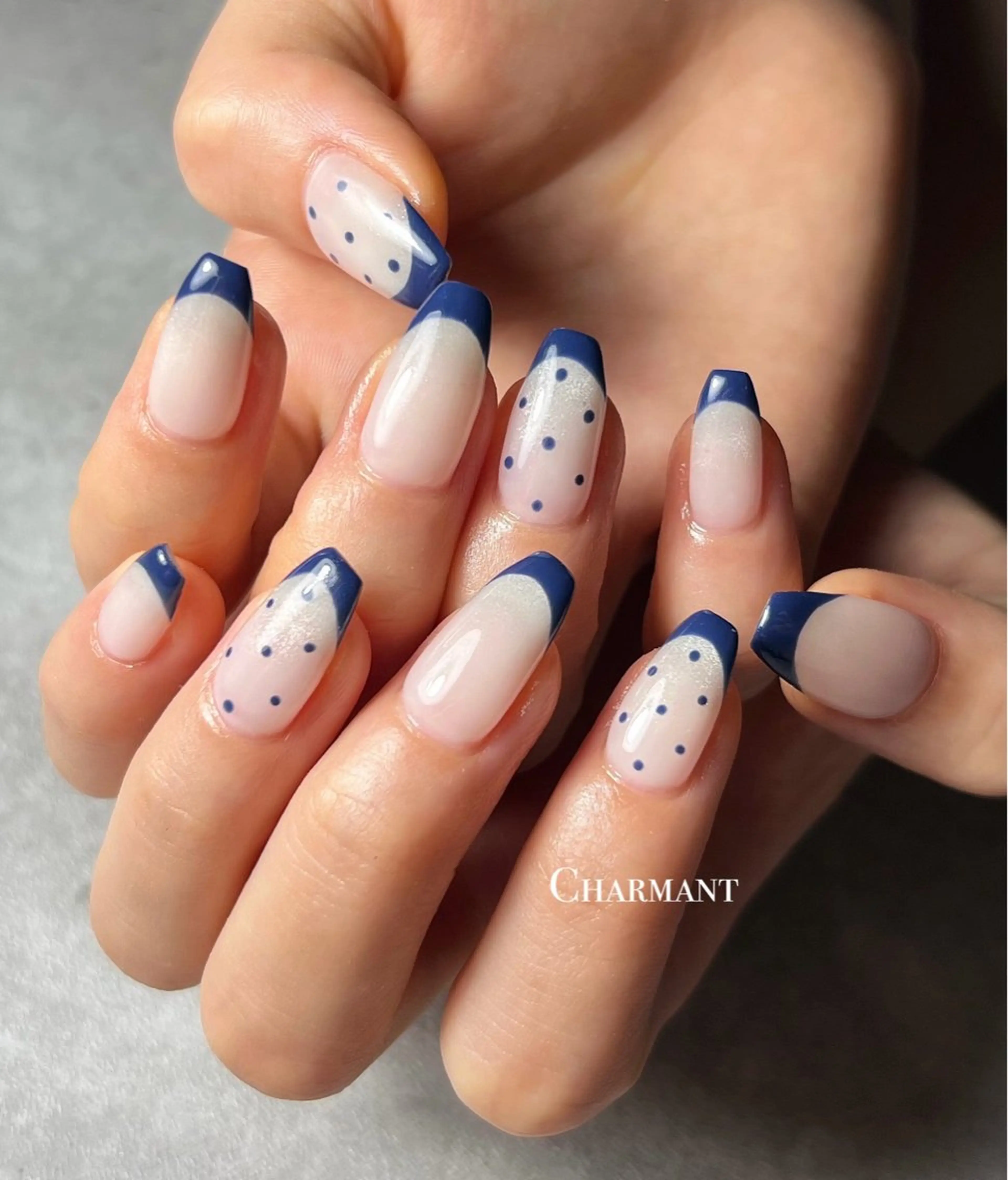 ネイル ハンドネイル Minako 【Charmant】のネイルデザイン