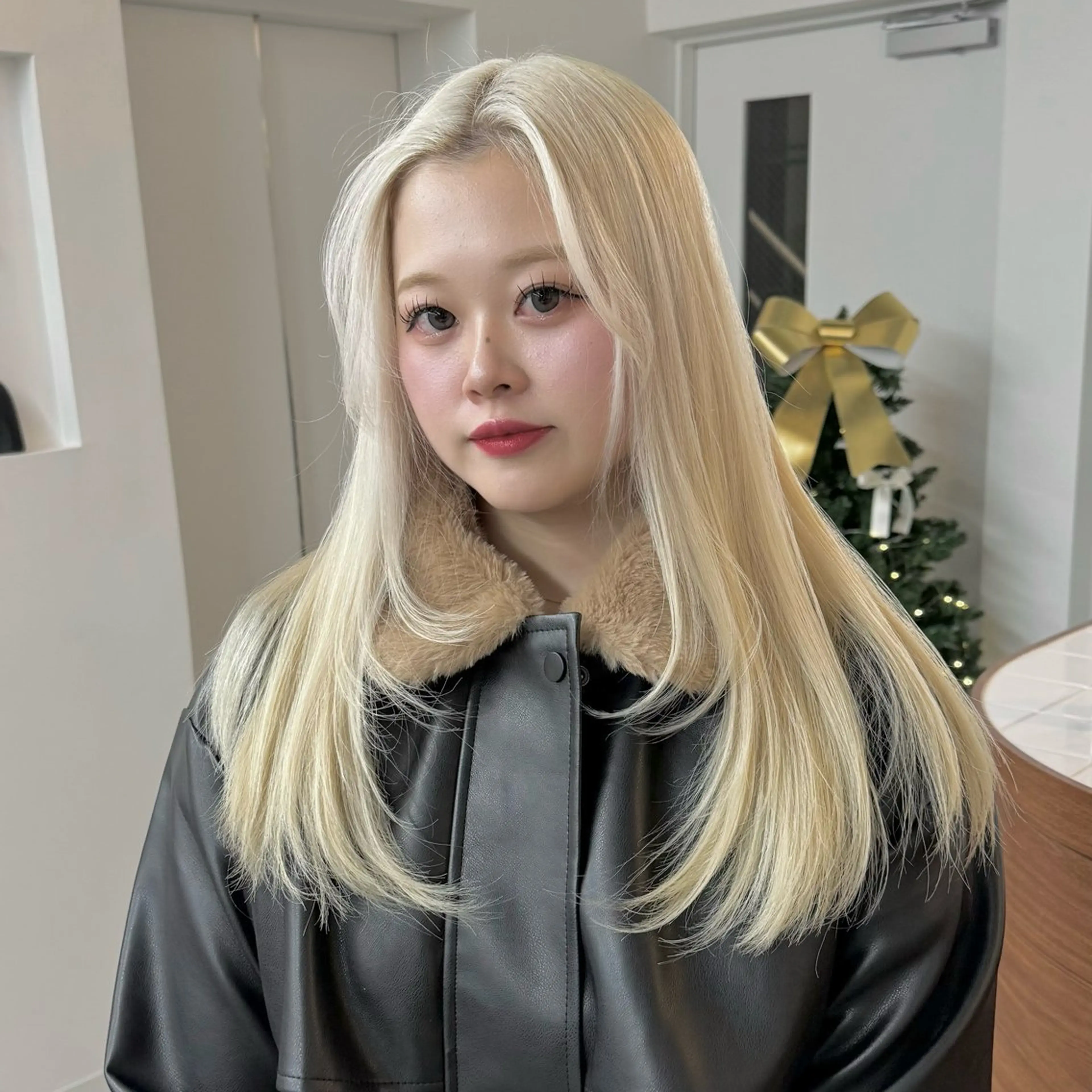 ロング 姫カット 韓国風ヘア レイヤーカット エクステモデル募集 💗大阪梅田/川上のヘアスタイル