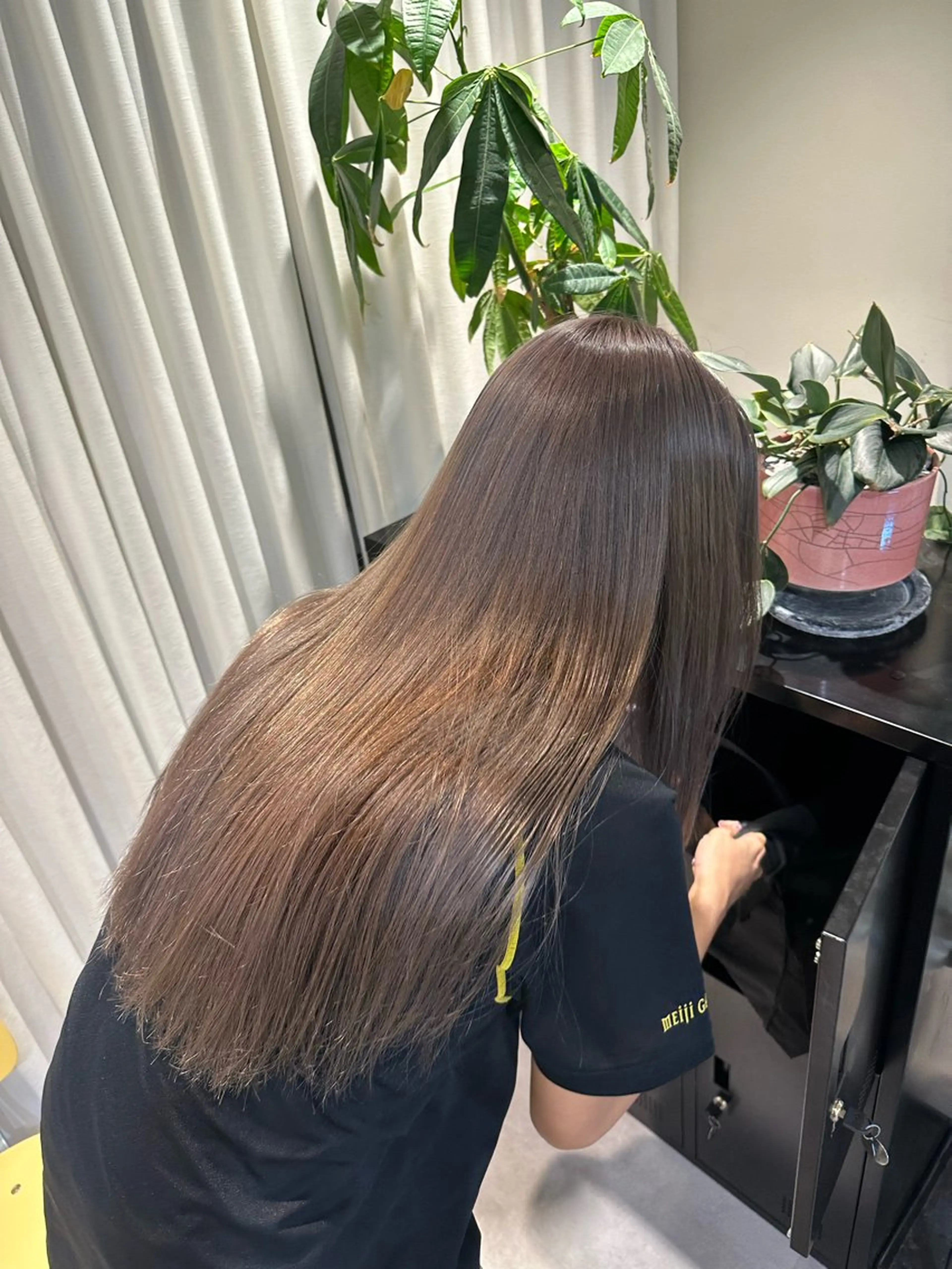 ロング カラー ヘアカラー HANAME 原宿美容室のヘアスタイル