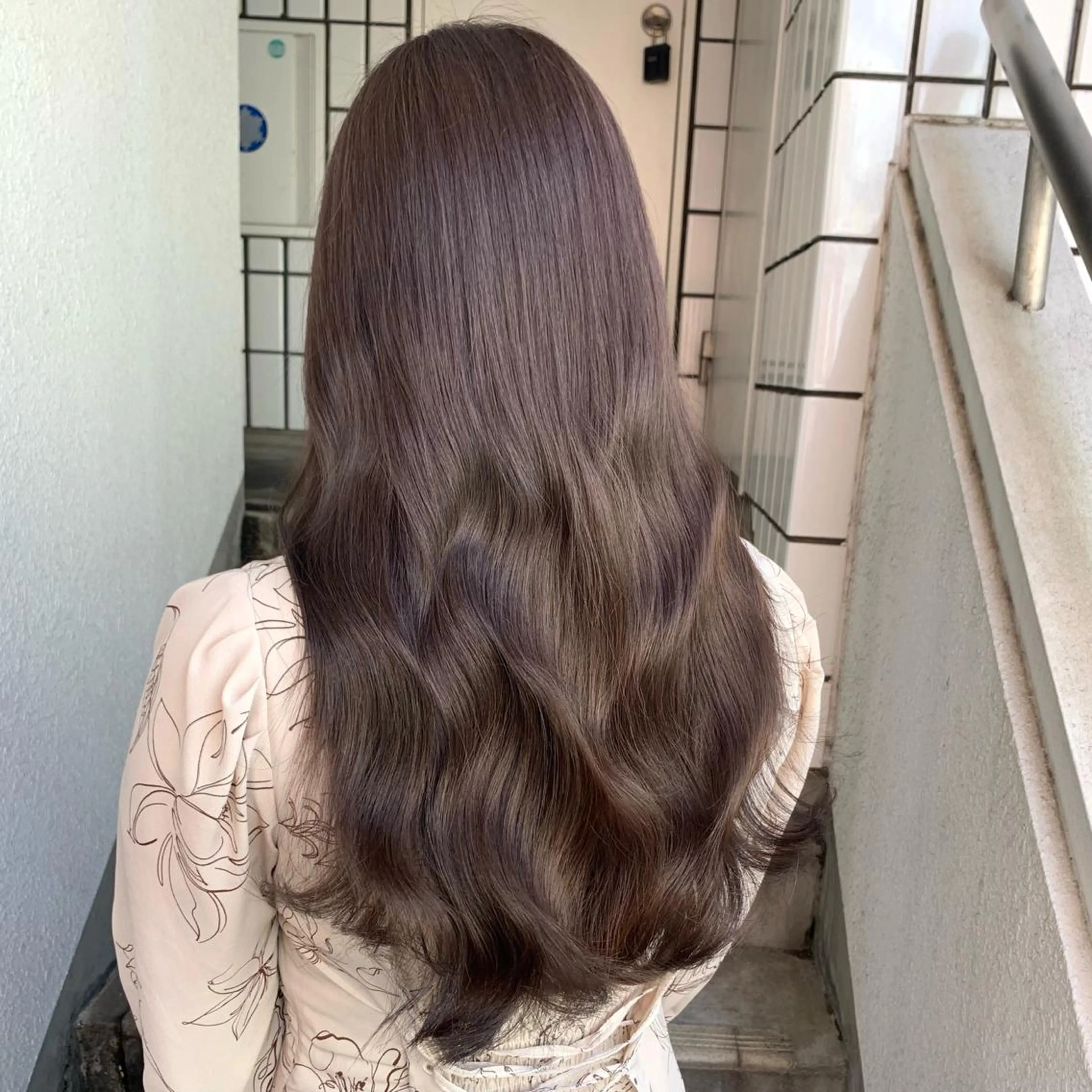 ✨️平日限定✨️似合わせカット×透明感シアカラー×4stepトリートメント 簡易パーソナルカラー診断付の写真