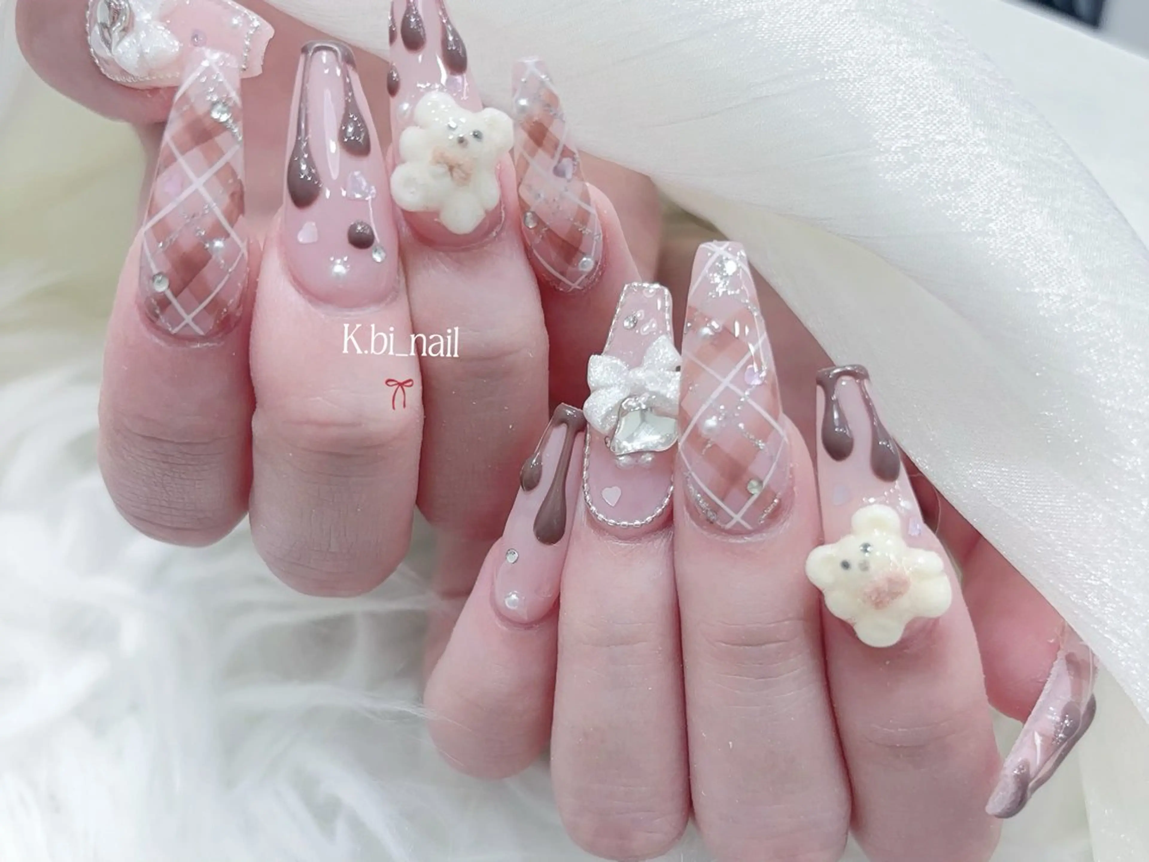 ネイル 成人式 ハンドネイル K.bi_nail ネイル長さ出し専門店のネイルデザイン
