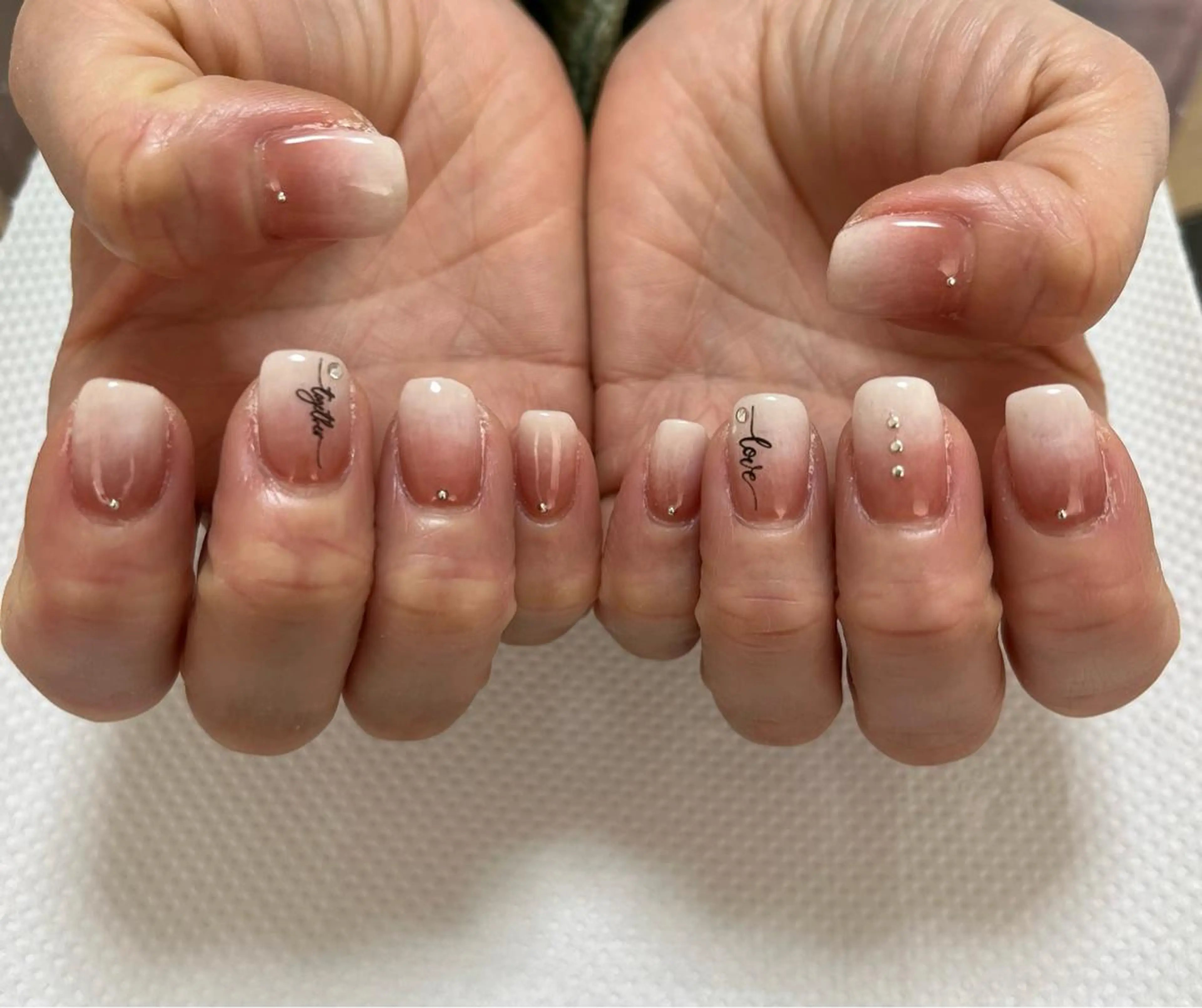 ネイル nail M&Tのネイルデザイン