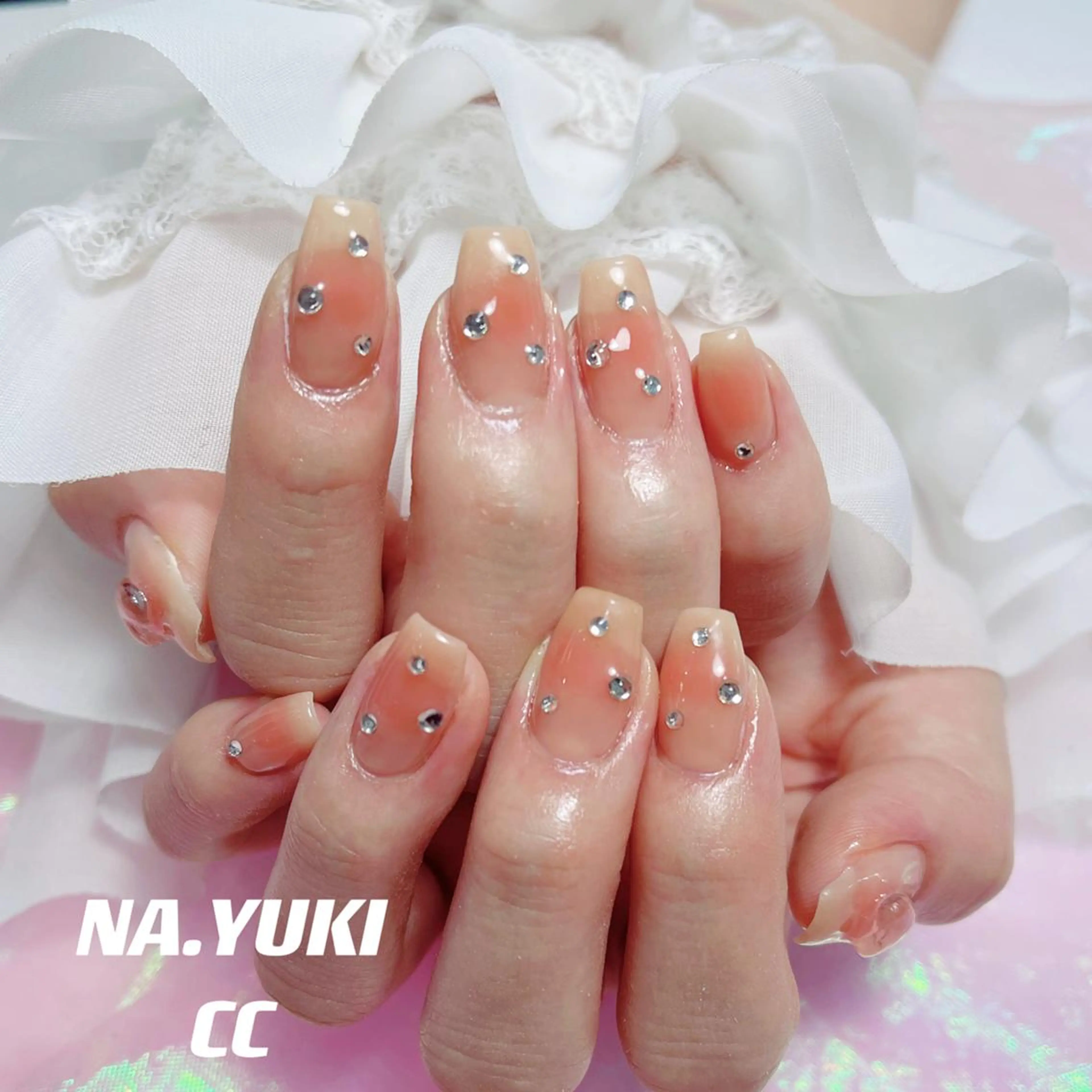 ネイル 🦋 Queenieのネイルデザイン