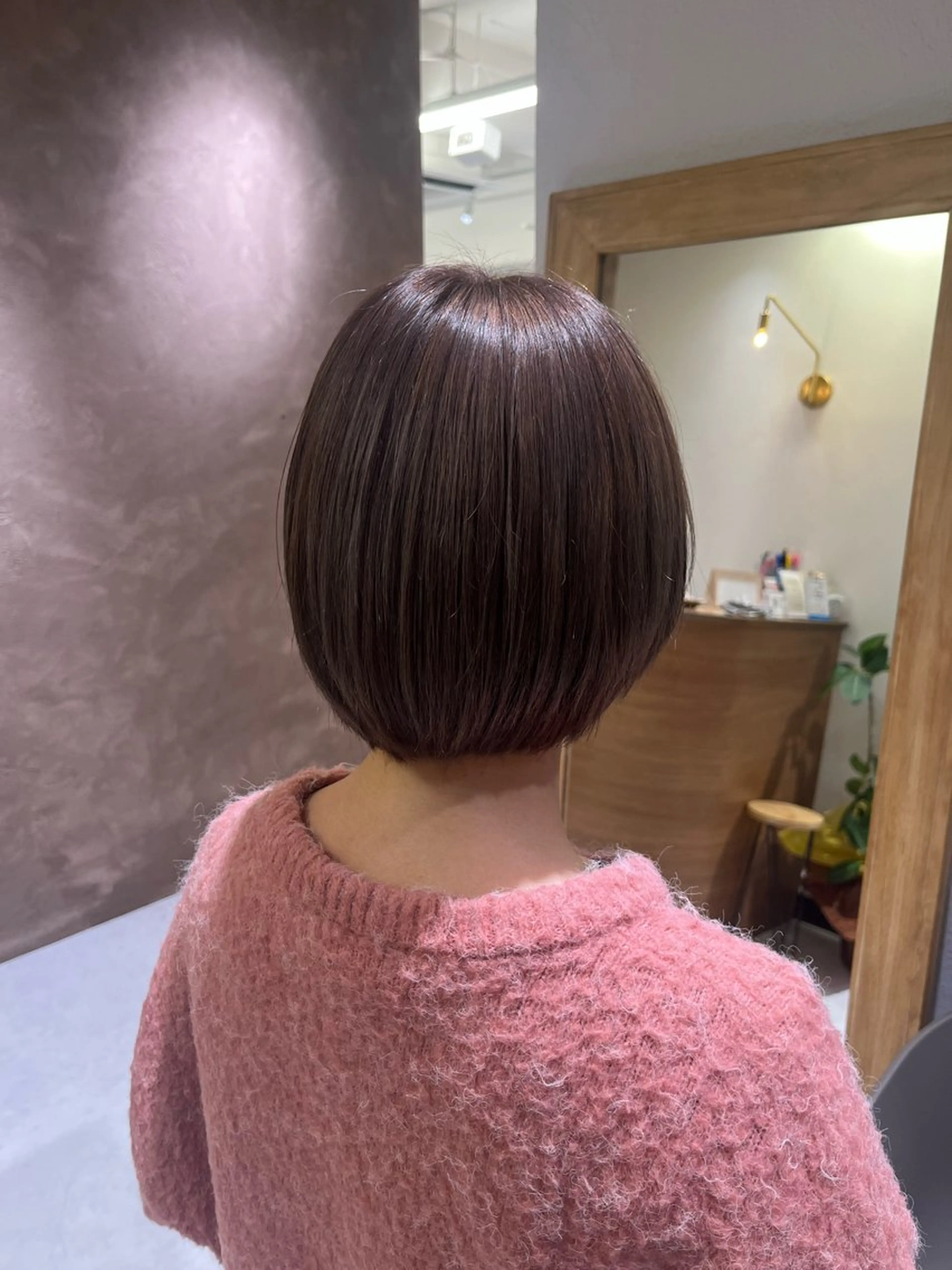 ショート カラー 橋本 萌々香のヘアスタイル